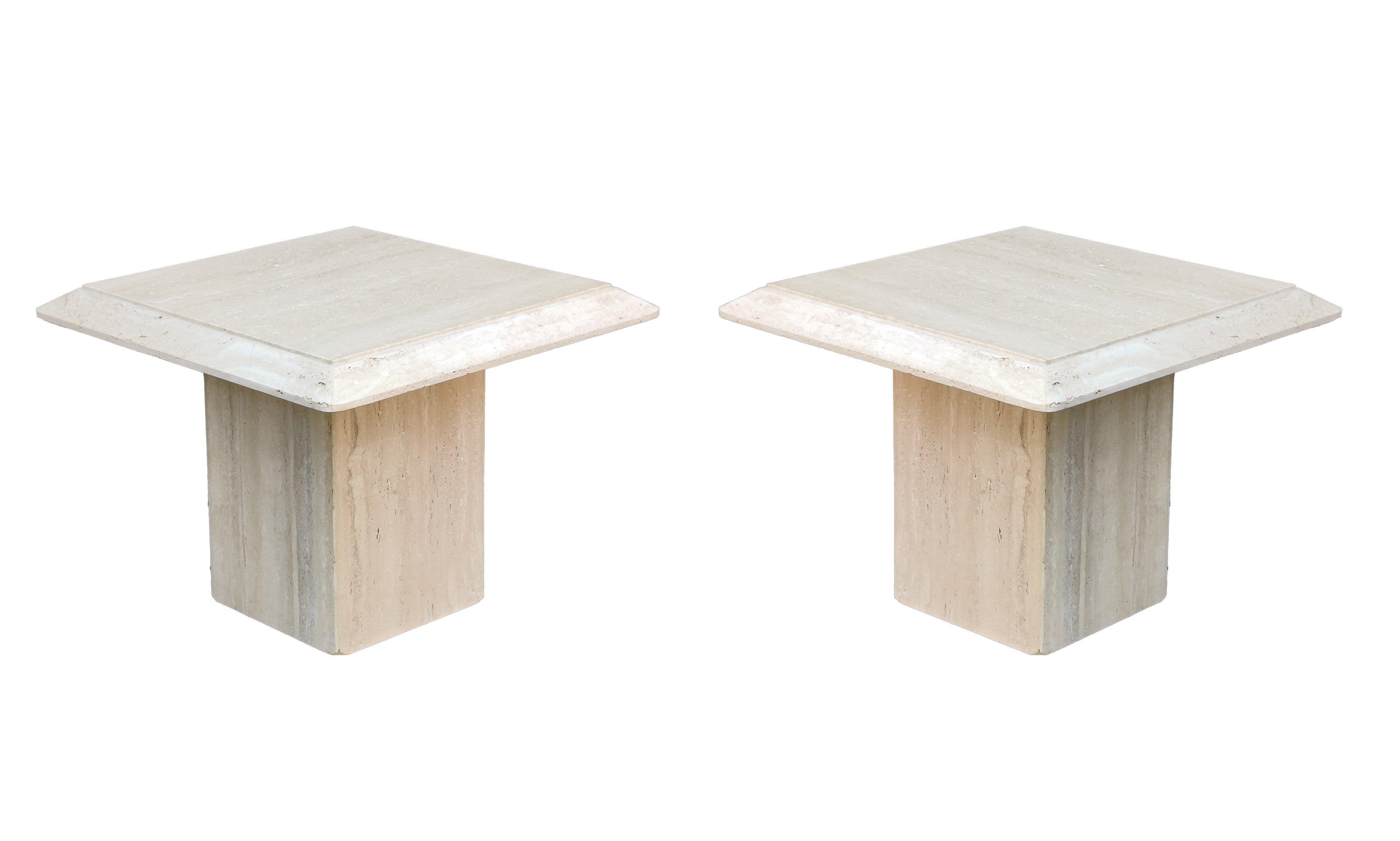 Paire de tables d'appoint Stone International en marbre travertin Made in Italy en vente