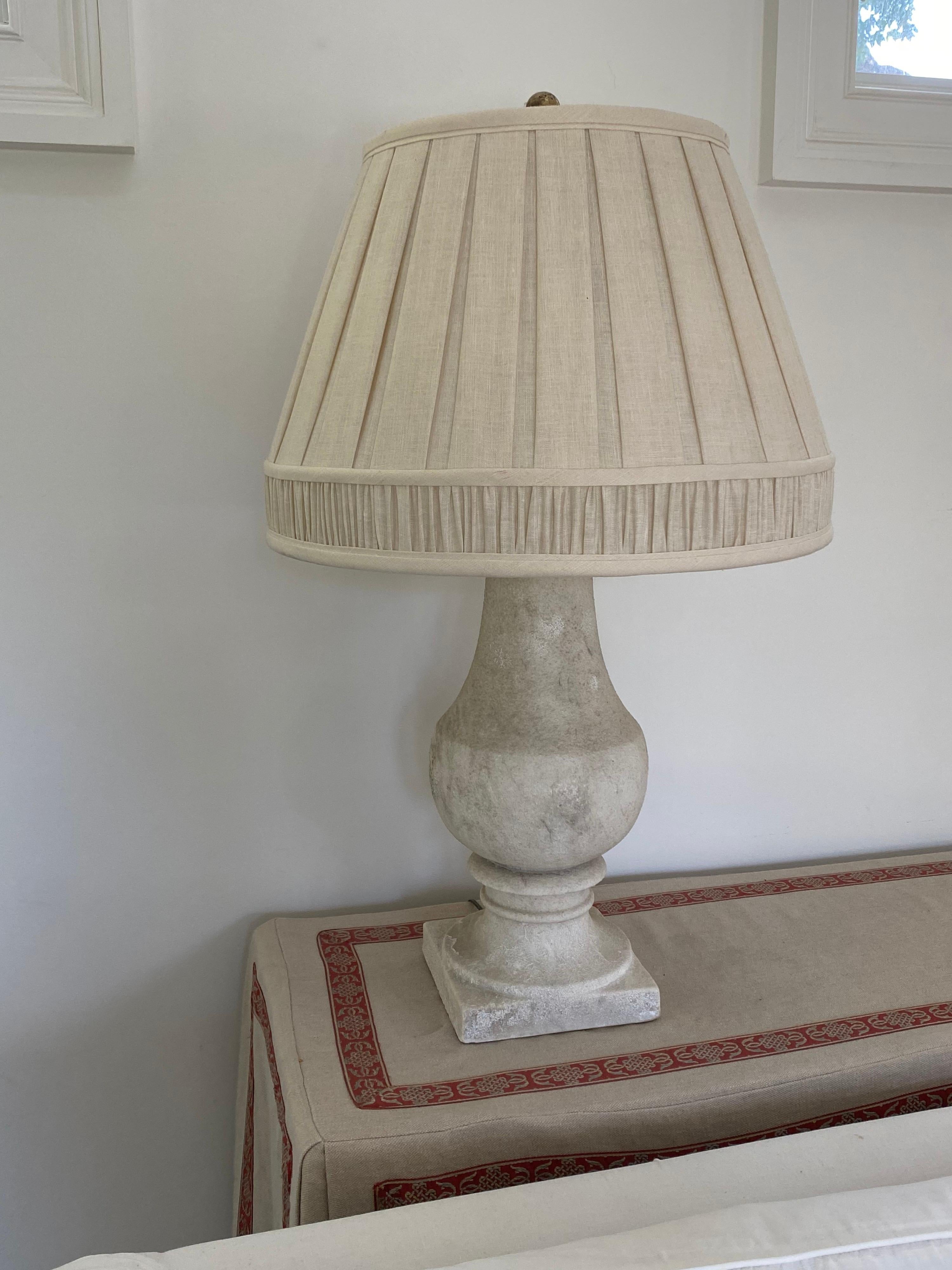 Pair of Stone Lamps, 20th Century In Good Condition For Sale In Southampton, NY