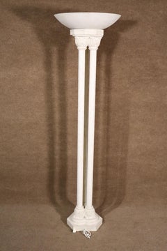 Paire de lampes torchères en pierre