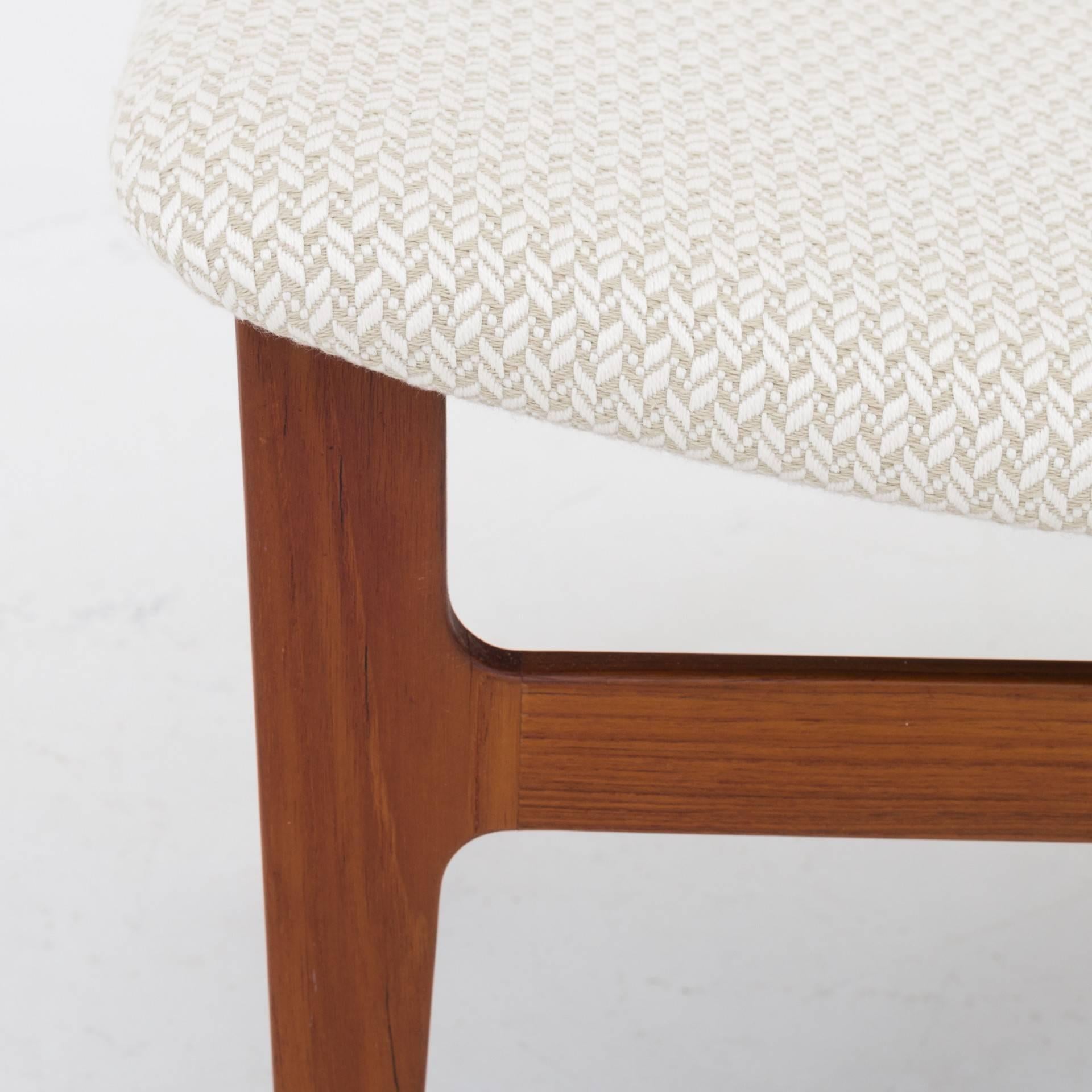 finn juhl stool