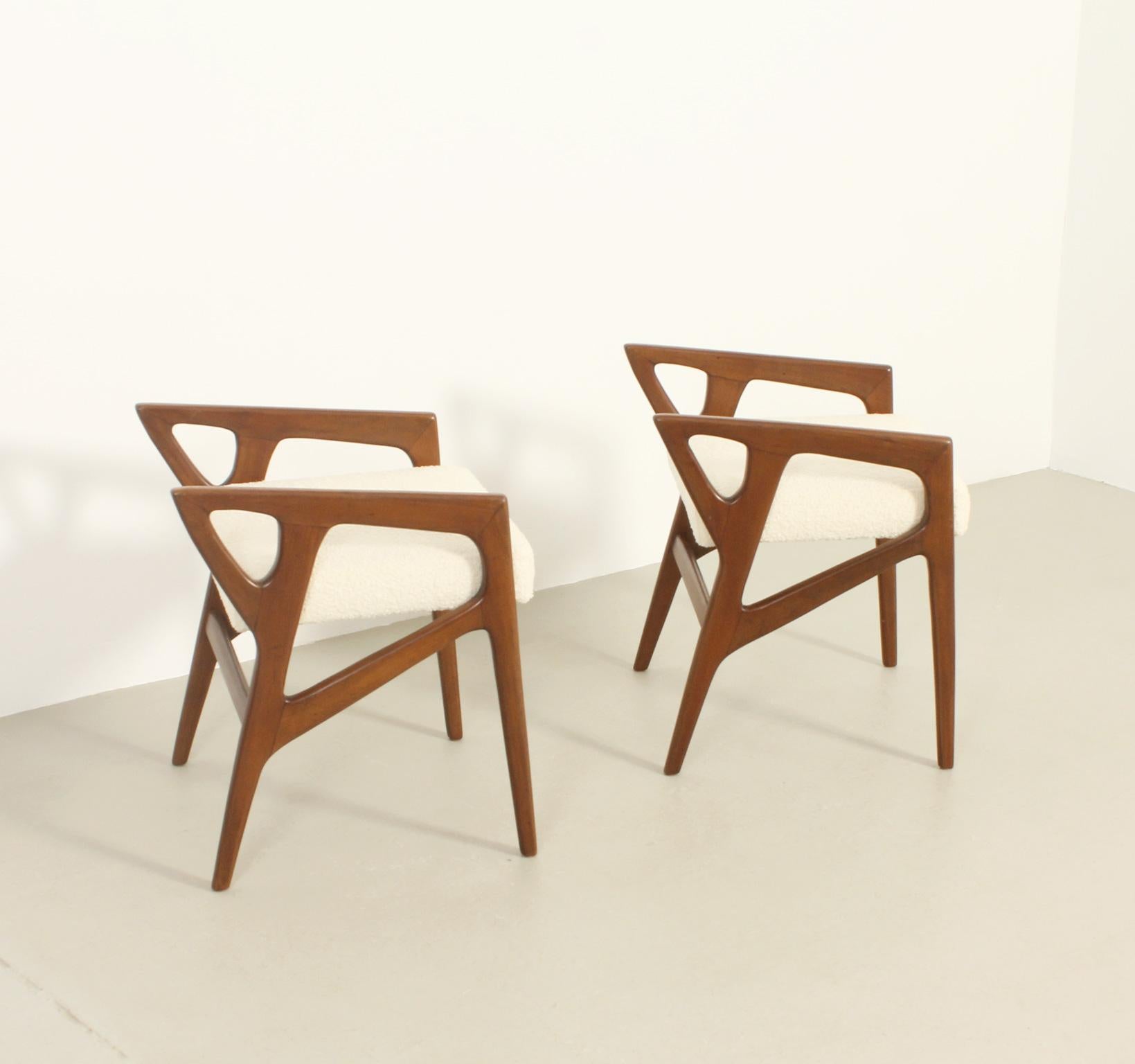 Pair of Stools by Gio Ponti for Cassina, Italy, 1953 For Sale 3