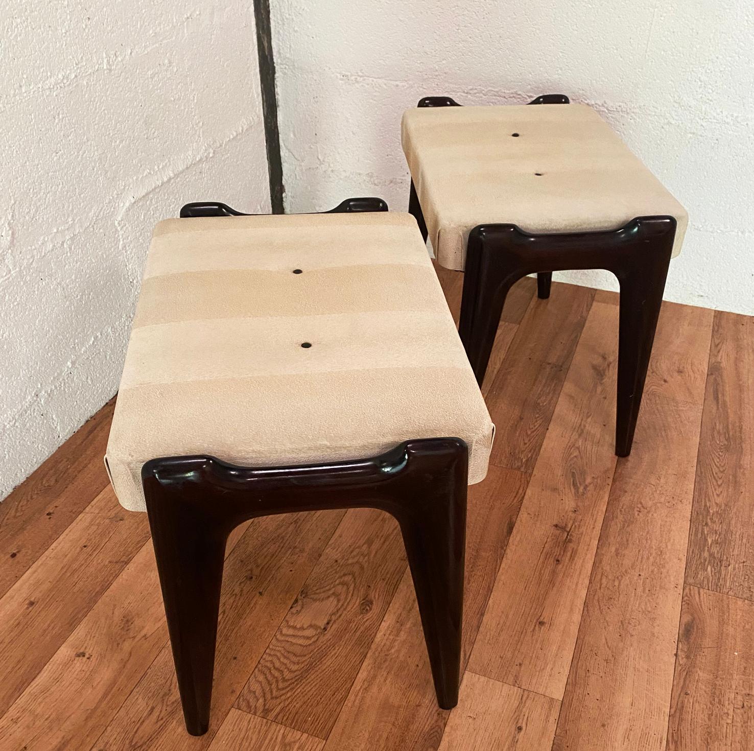 Beaux Arts Pair of stools by Ico Parisi for Cantù Italy For Sale