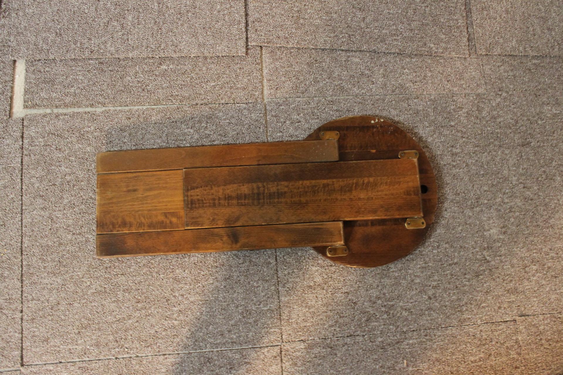 Paire de tabourets design, bois, pliable, XXe siècle en vente 1