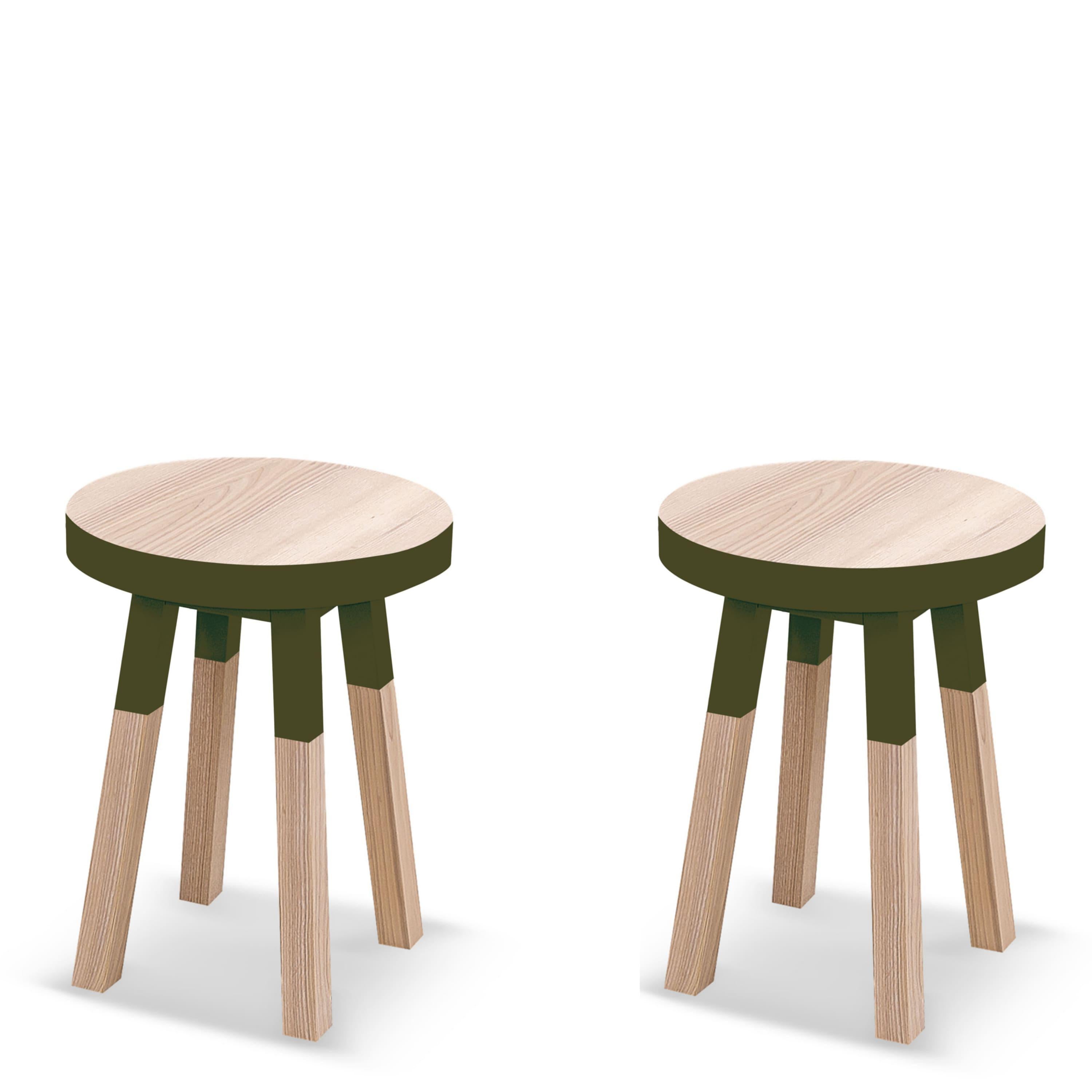 Sgabelli rotondi di design francese realizzati a mano in Wood, di E. Gizard Paris, confezione da 2 pz. in vendita 6