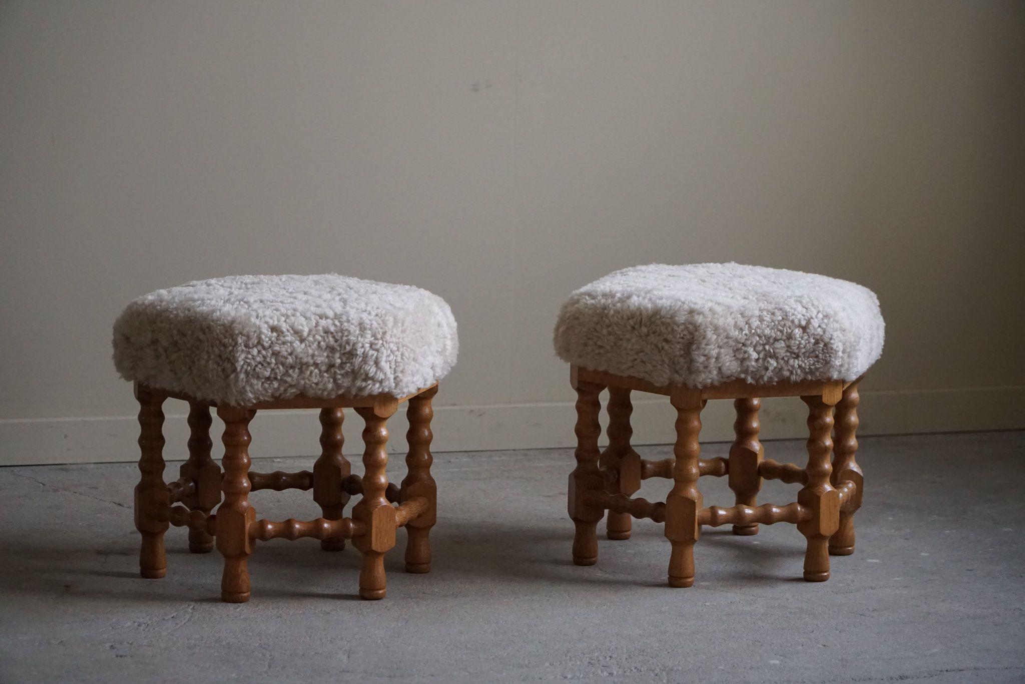 Scandinavian Modern Pair of Stools in Oak, Reupholstered in Lambswool, Danish Cabinetmaker, 1950s
