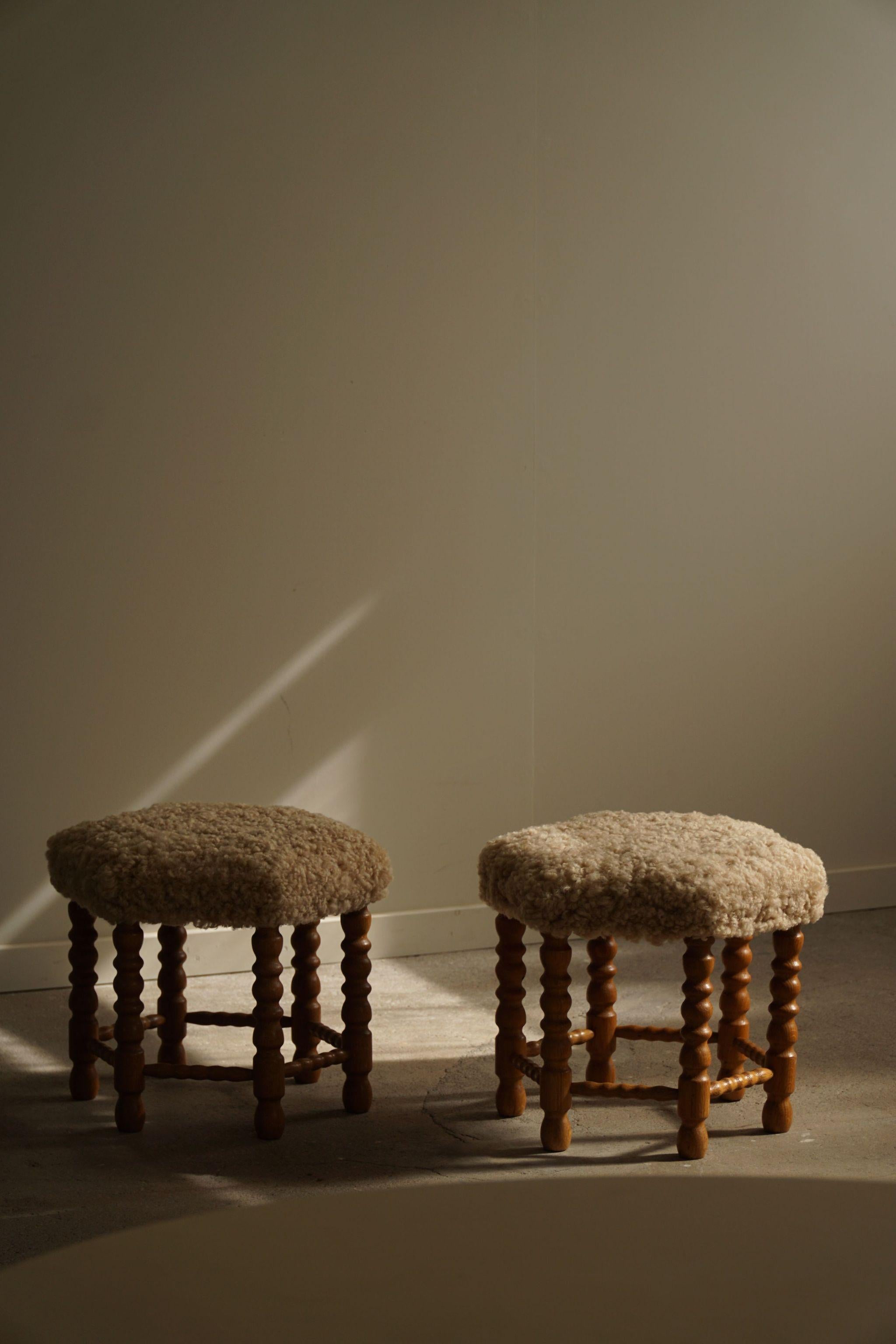 Hand-Crafted Pair of Stools in Oak, Reupholstered in Lambswool, Danish Cabinetmaker, 1950s For Sale