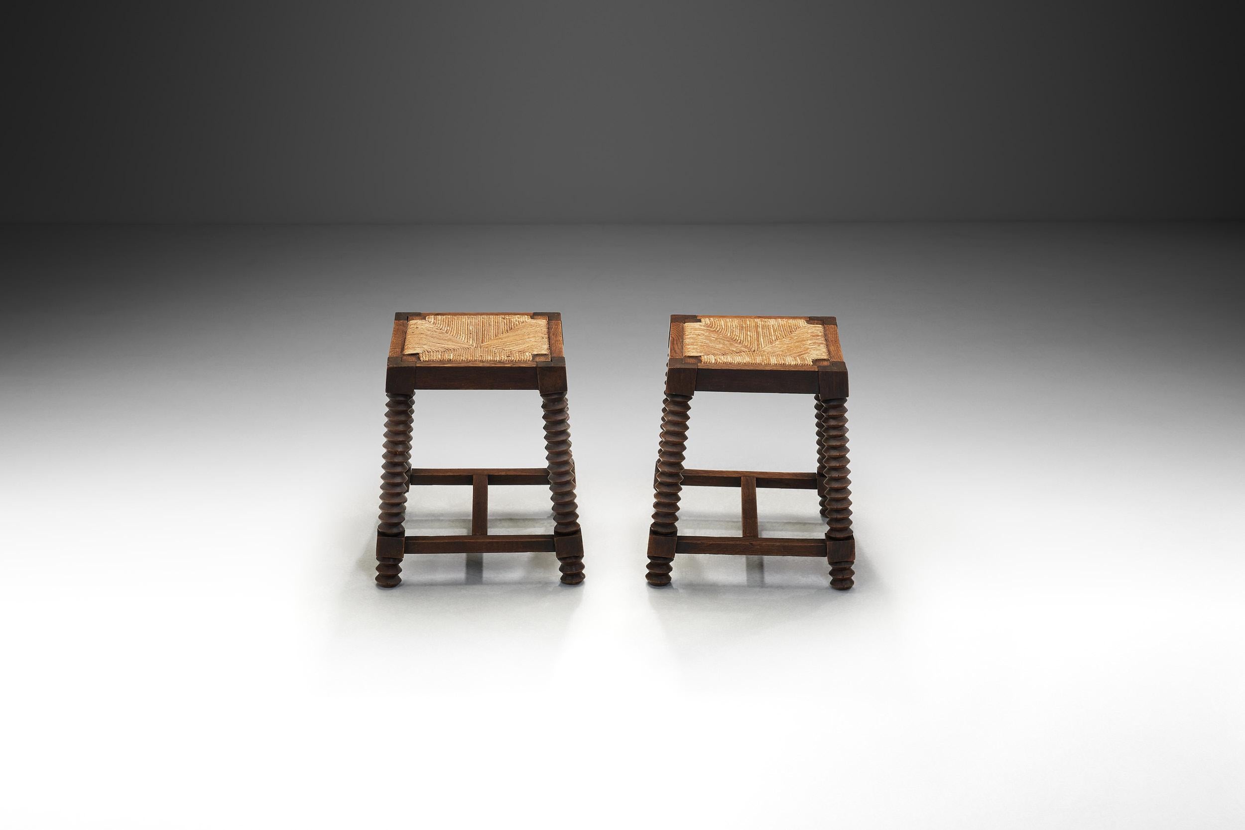 Paar Hocker im Stil von Charles Dudouyt, Frankreich, 20. Jahrhundert (Französisch) im Angebot