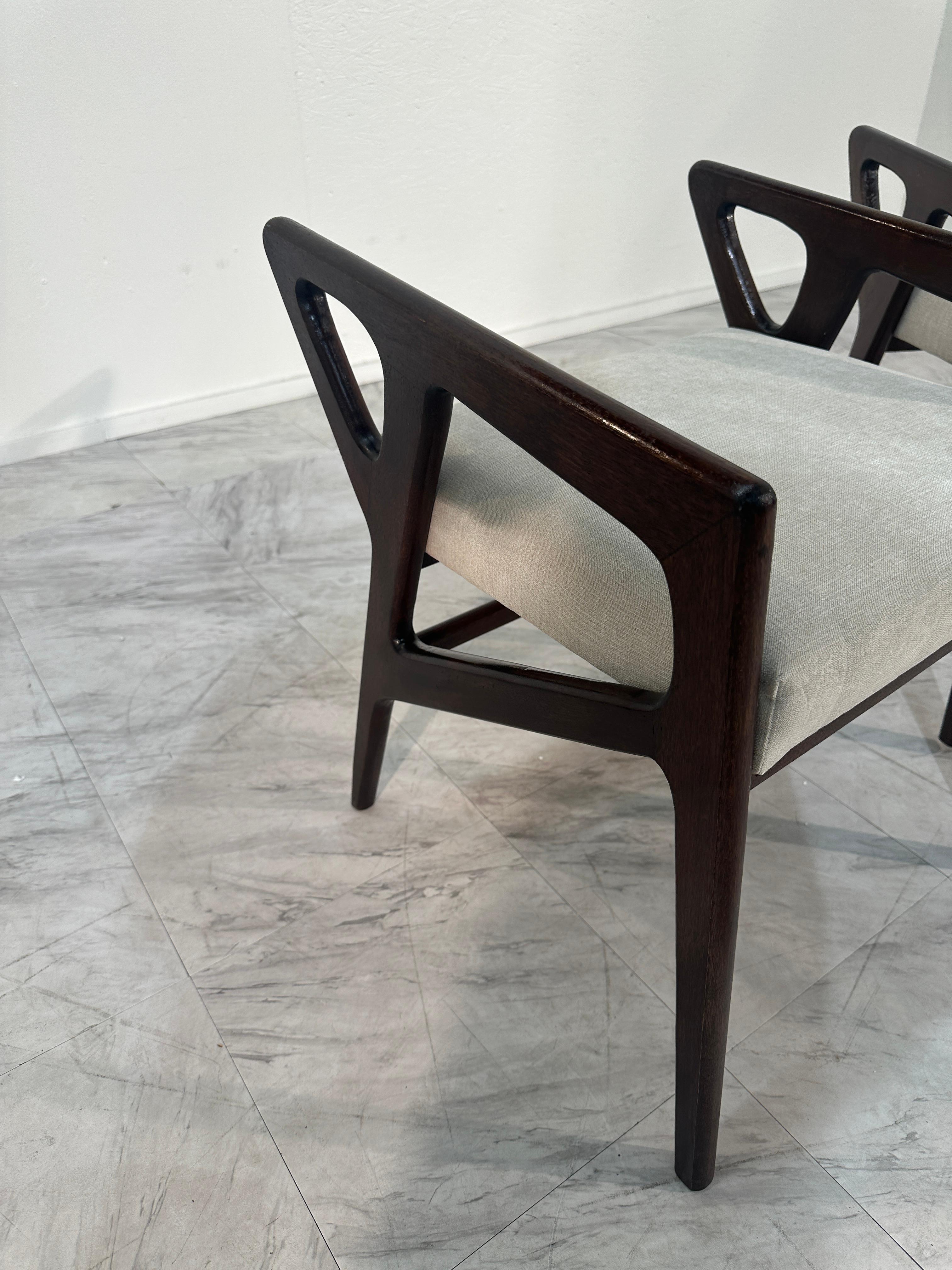 Pair of Stools Mod. “687”, Design Gio Ponti, Cassina Production, Italy, 1950s 1