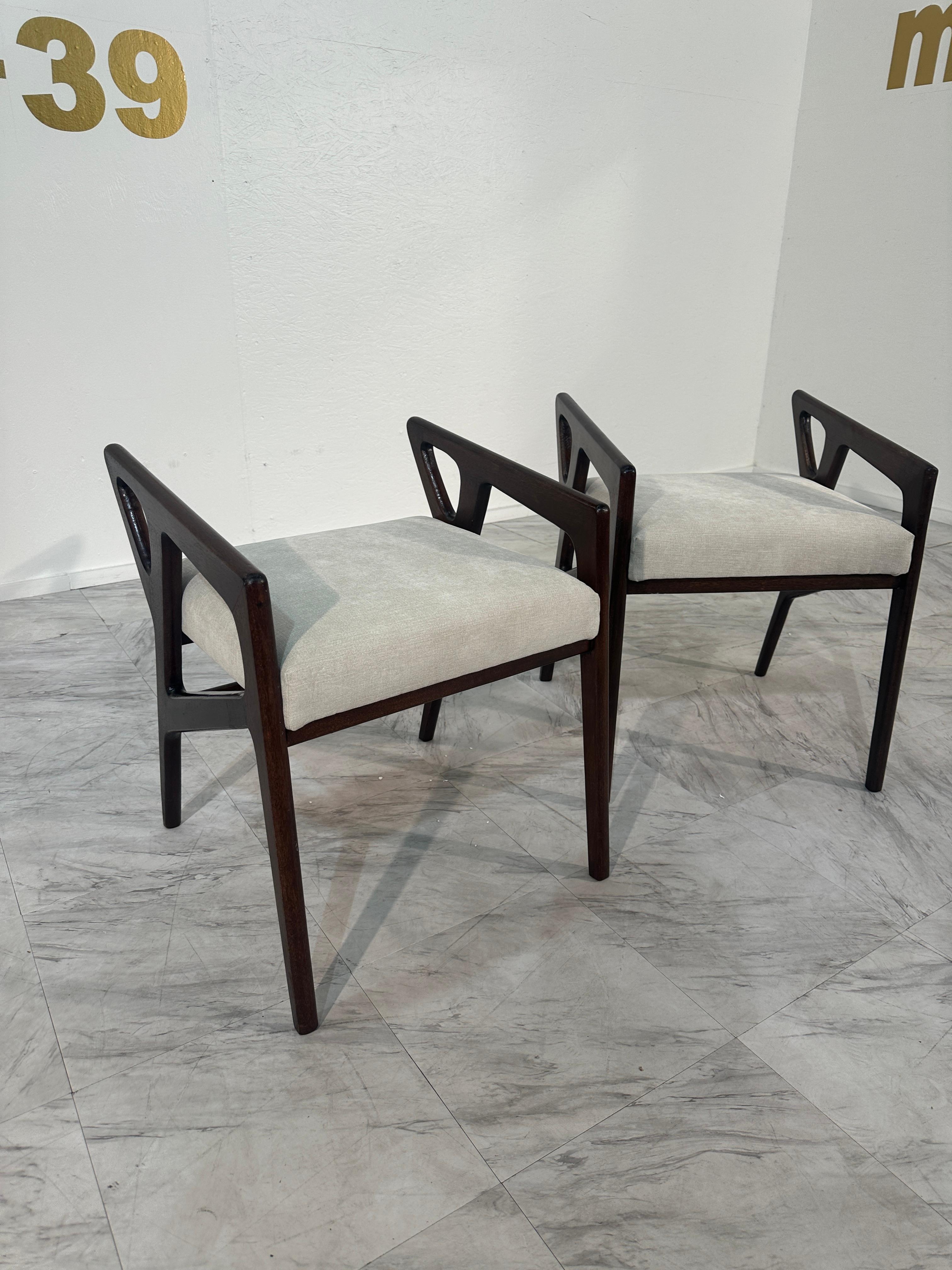 Pair of Stools Mod. “687”, Design Gio Ponti, Cassina Production, Italy, 1950s 2