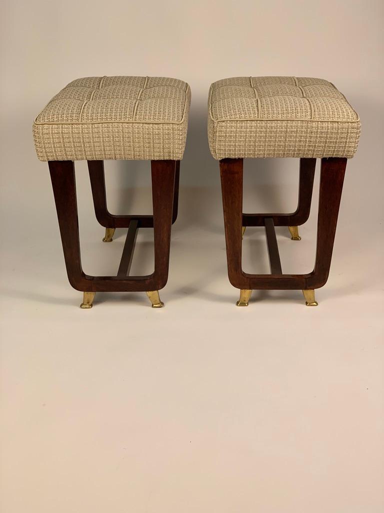 Pair of Stools with Padded Seat and Wooden Legs from 1950s In Good Condition In Firenze, Toscana