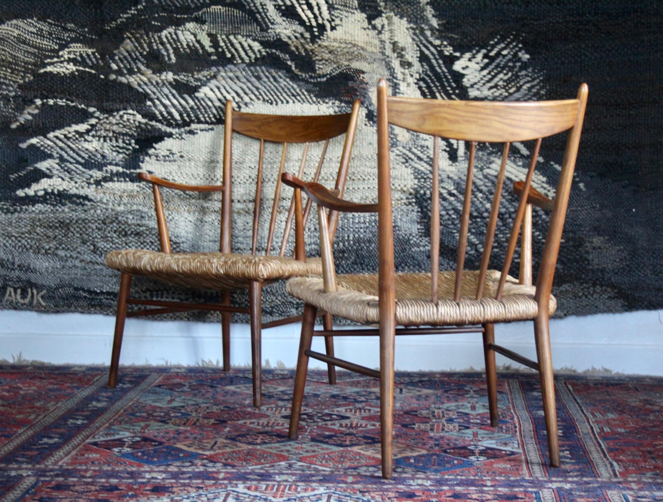 Pair of straw and wood armchairs  For Sale 10