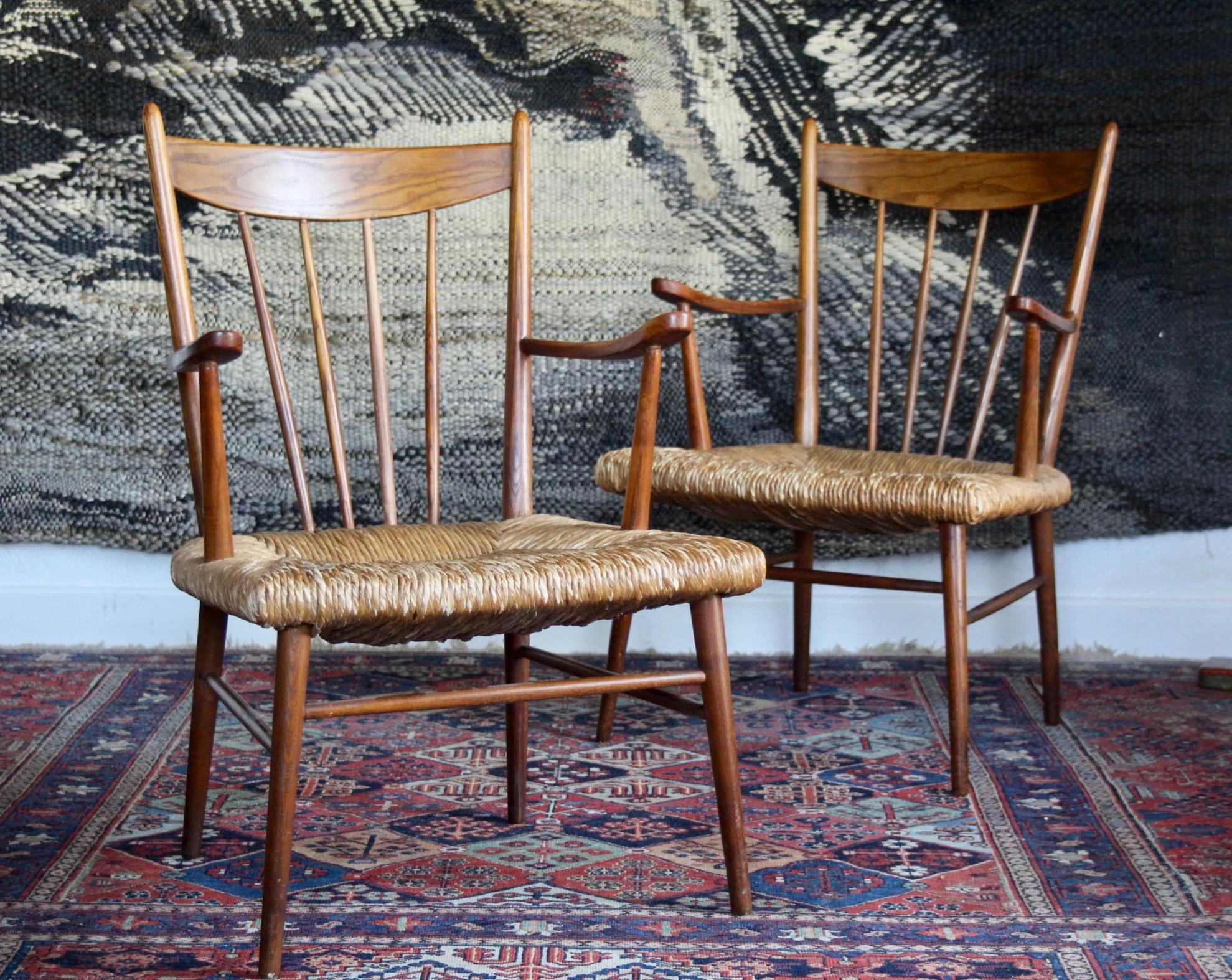 European Pair of straw and wood armchairs  For Sale
