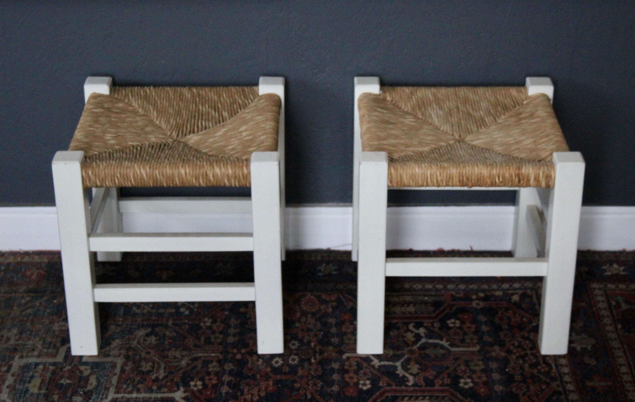 European Pair of straw and wood stools For Sale