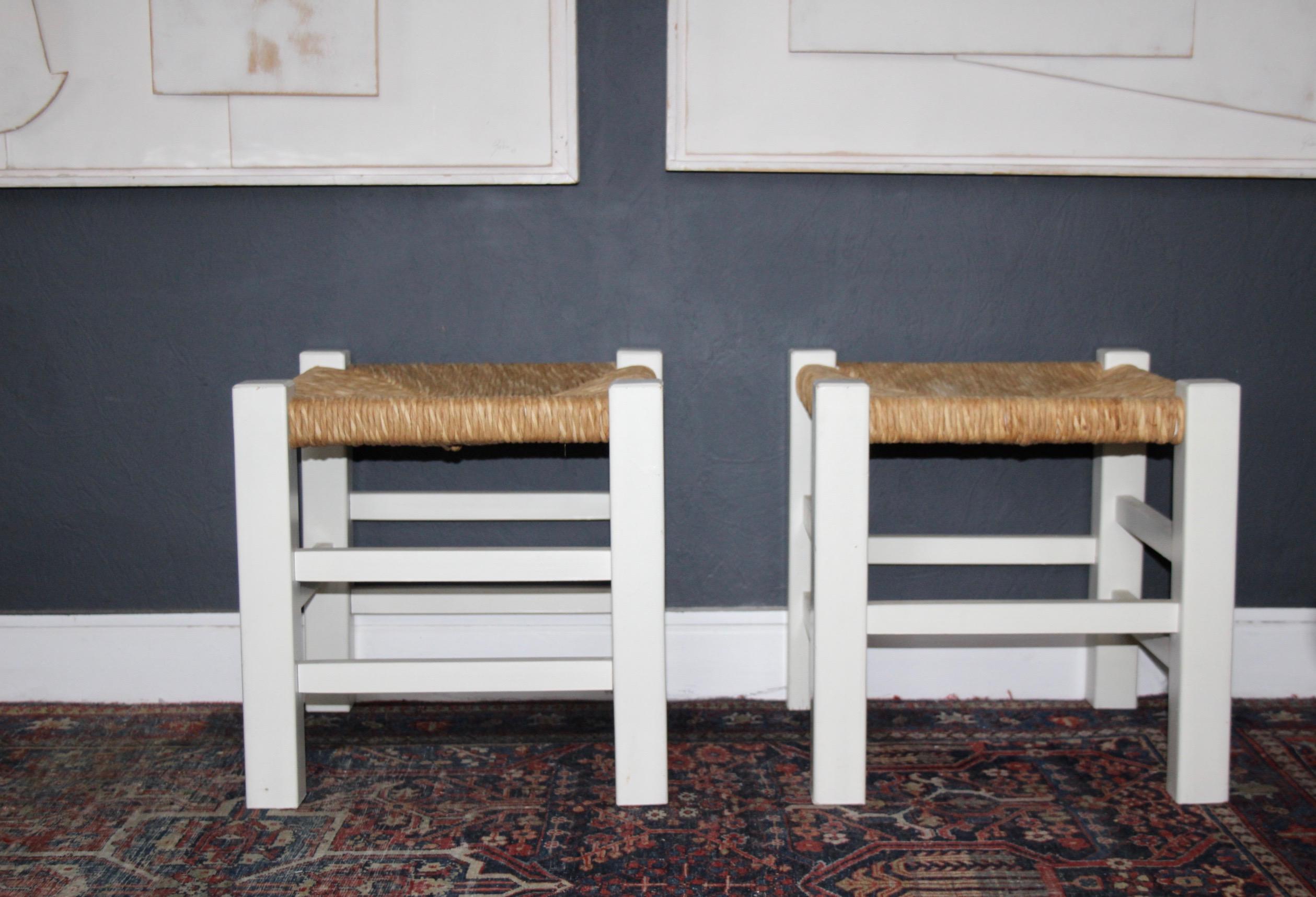 Pair of straw and wood stools For Sale 1