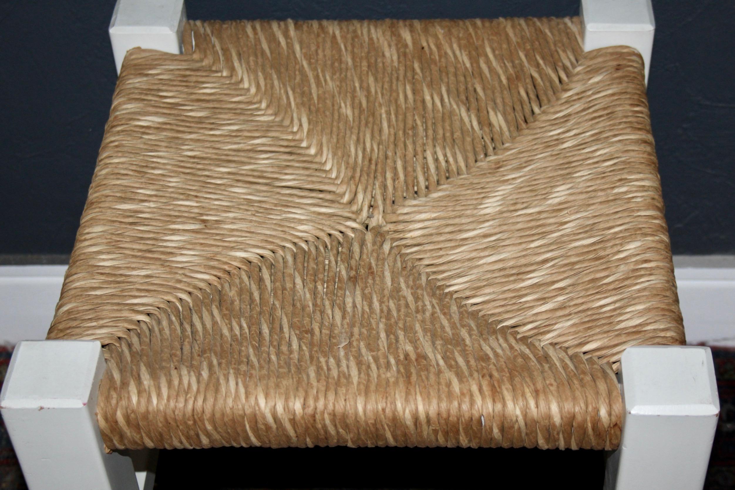Pair of straw and wood stools For Sale 4
