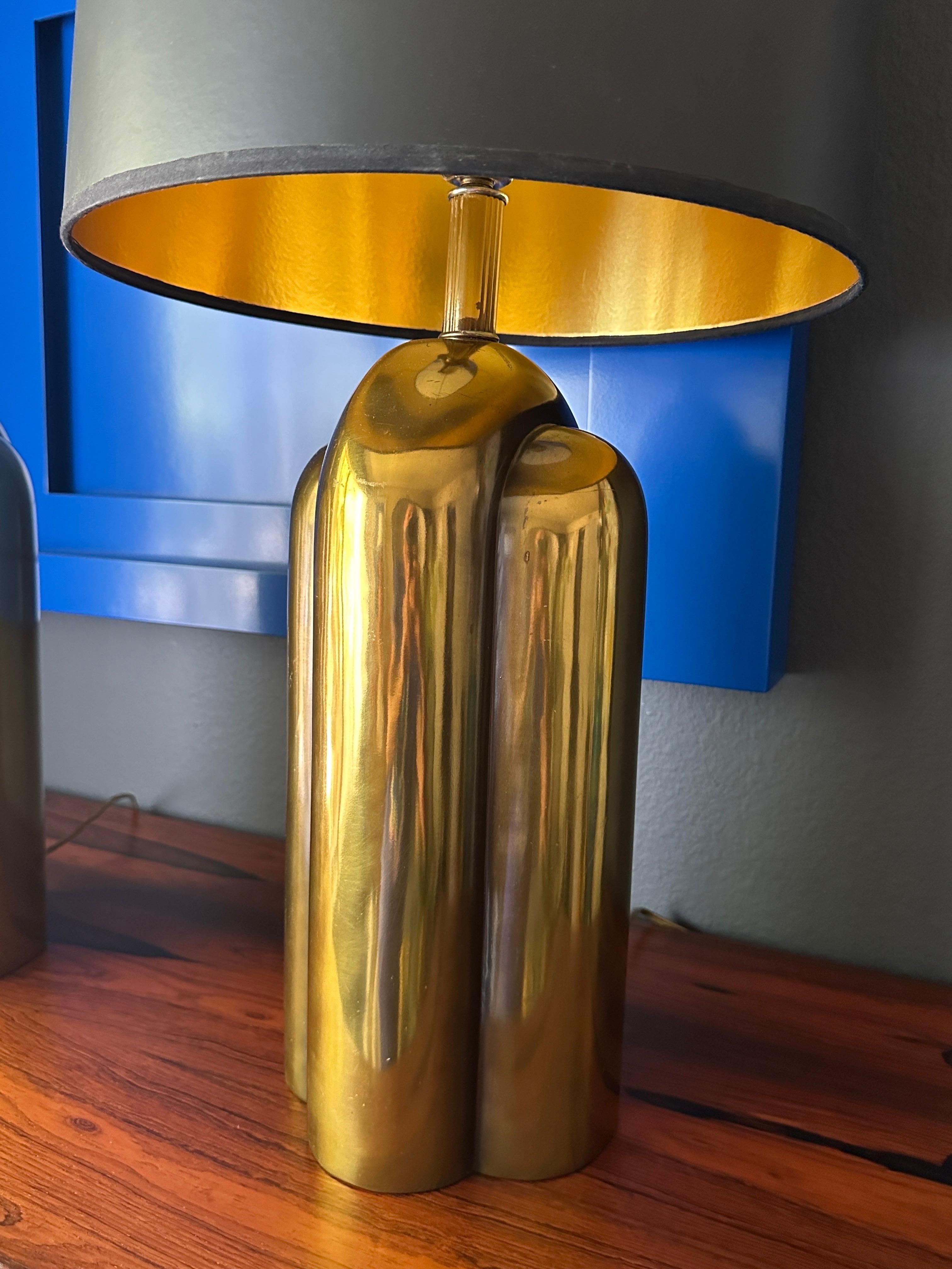 Ottone Coppia di lampade Streamline in stile Art Déco in vendita