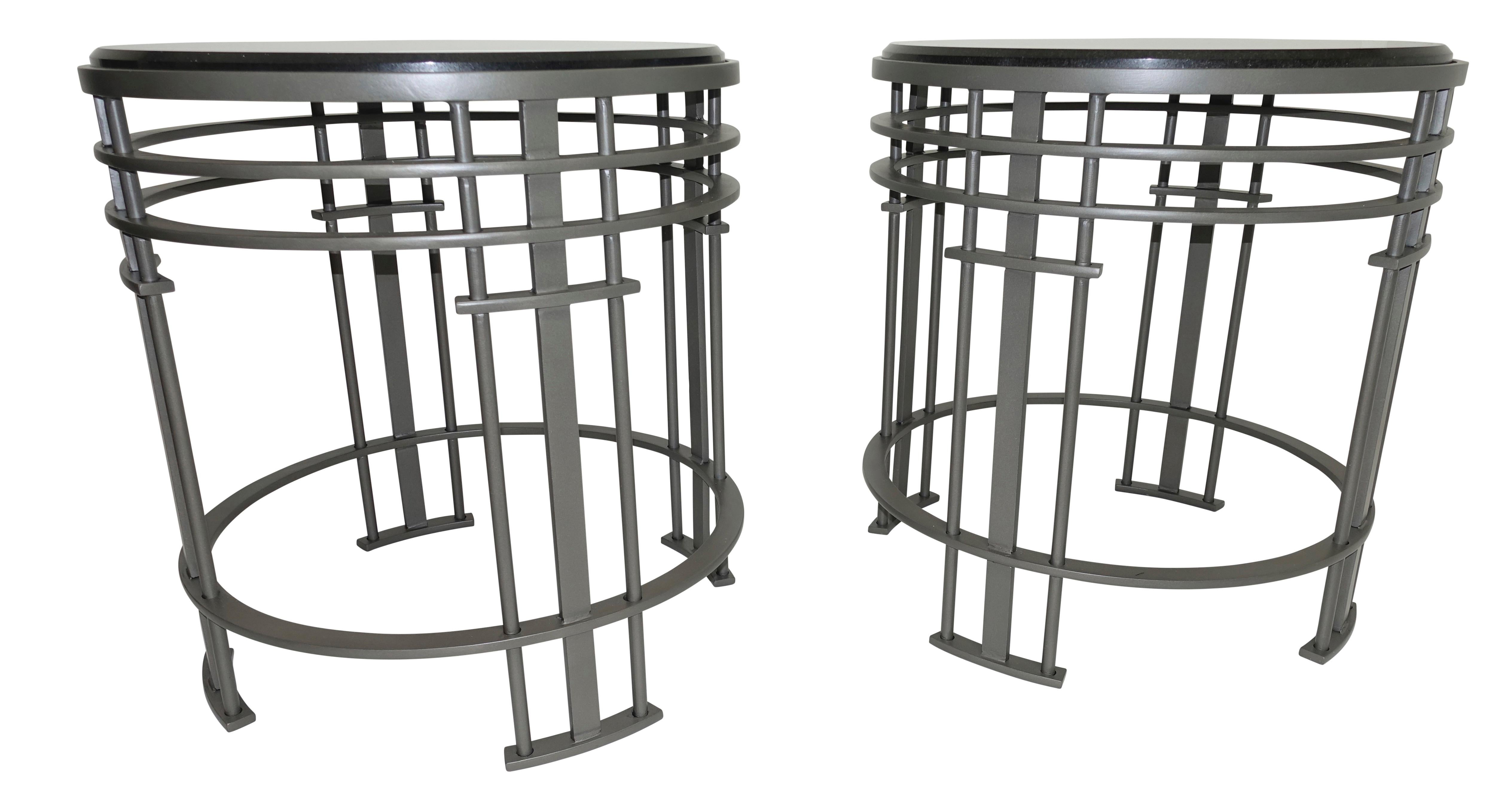 Pair of Streamline Modern Round Side Tables with Black Granite Tops In Good Condition For Sale In San Francisco, CA