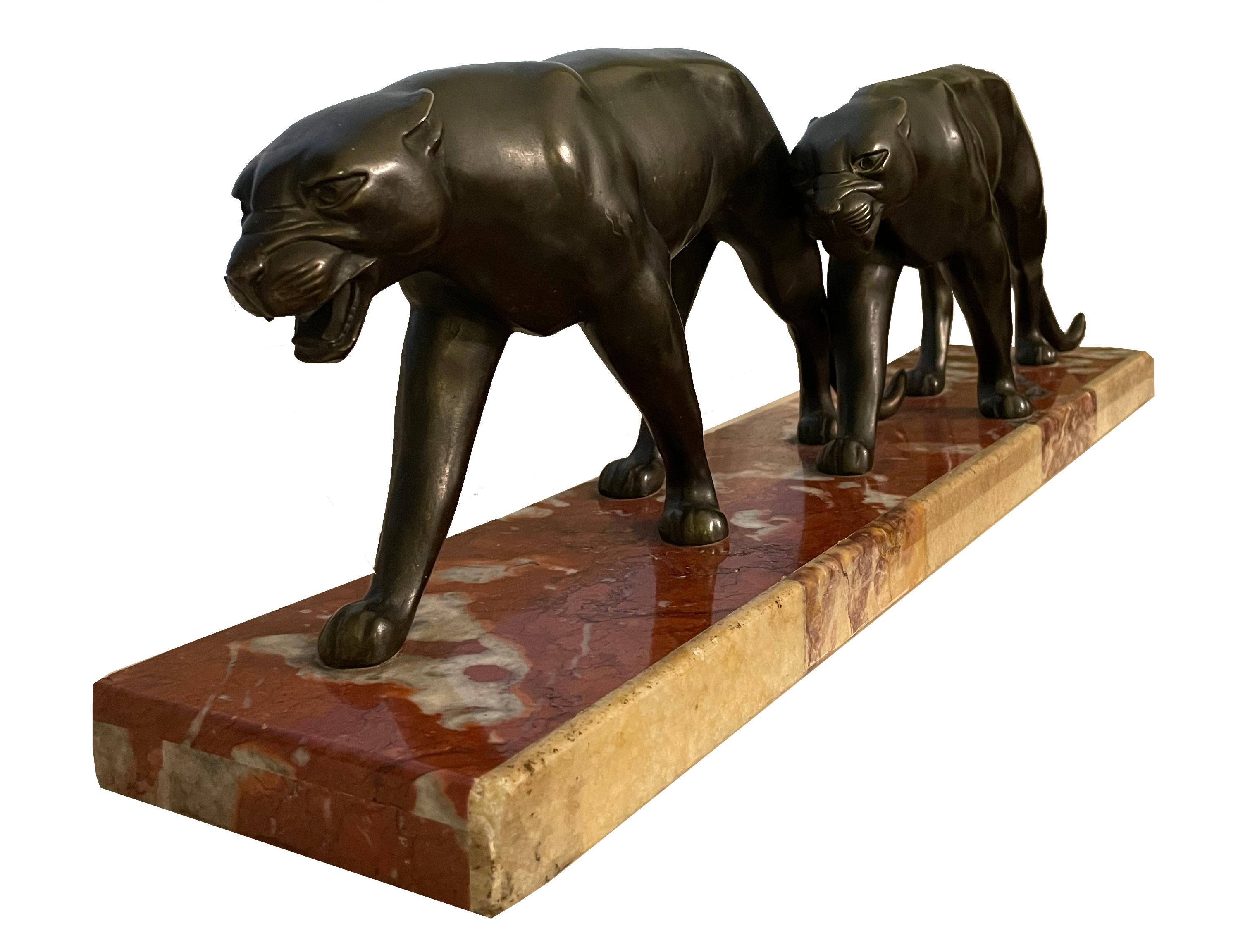Pair of striding panthers Bon état - En vente à Wiesbaden, DE