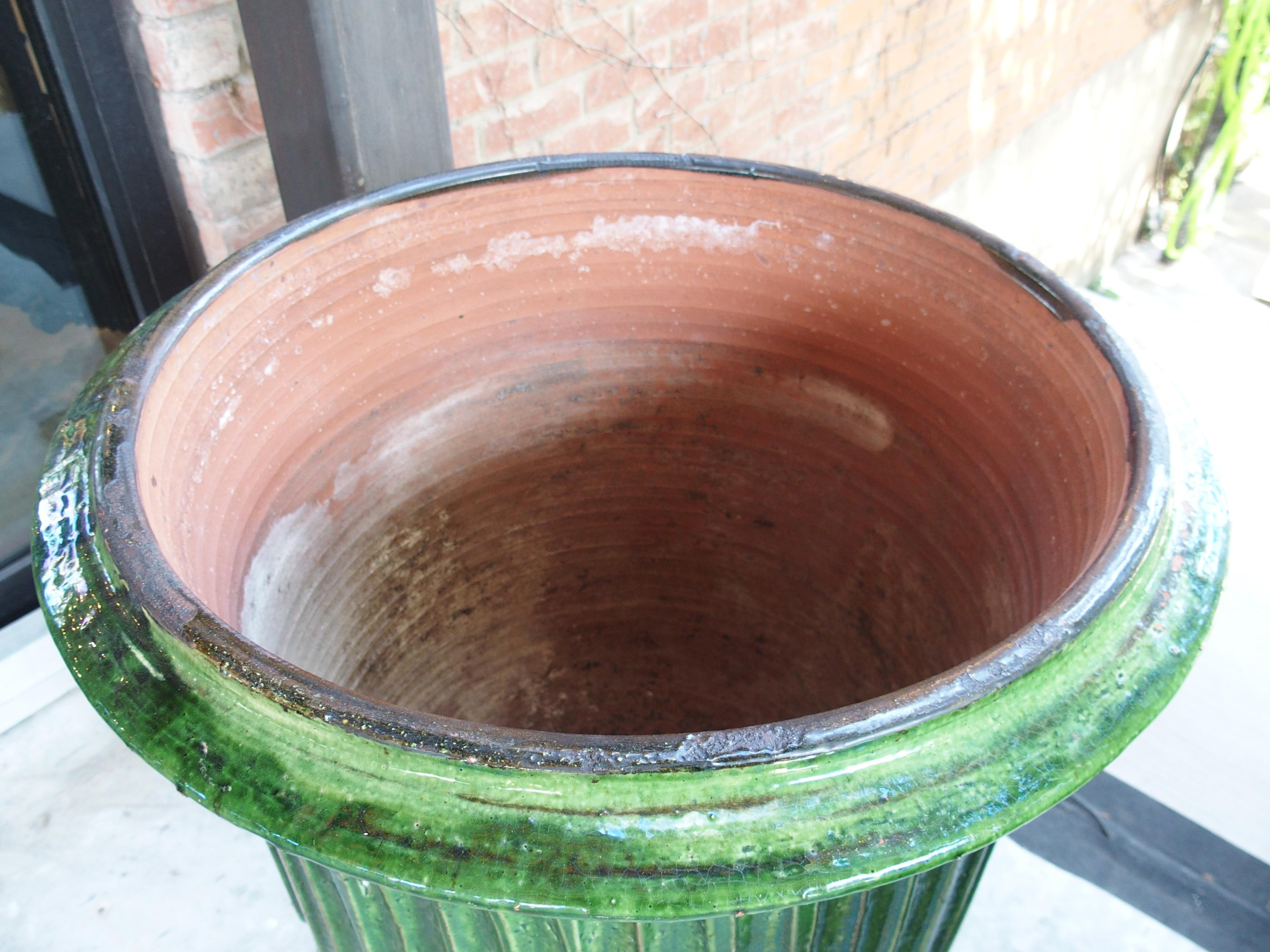 Ceramic Pair of Striking French Green Striated Vintage Terra Cotta Anduze Pots, 1980s For Sale