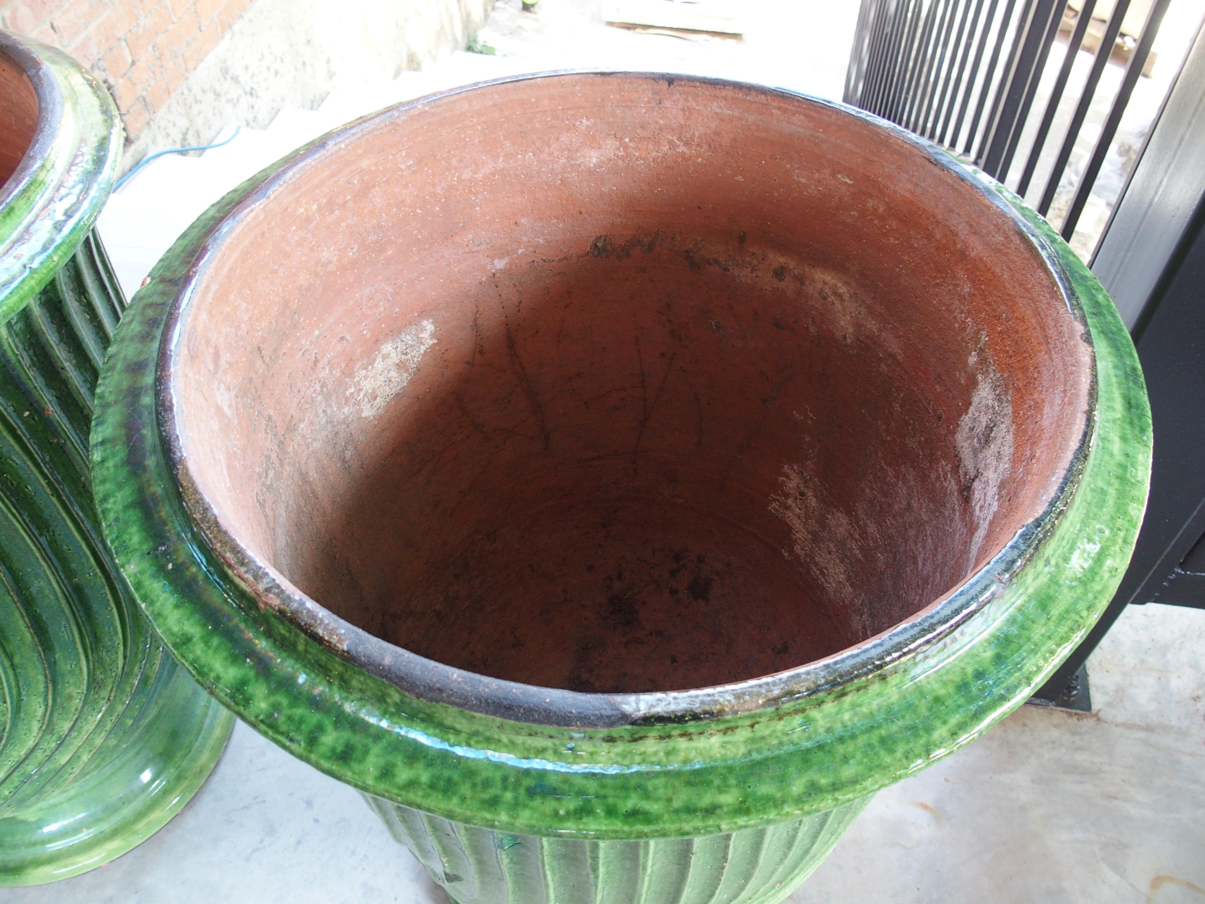 Pair of Striking French Green Striated Vintage Terra Cotta Anduze Pots, 1980s For Sale 1