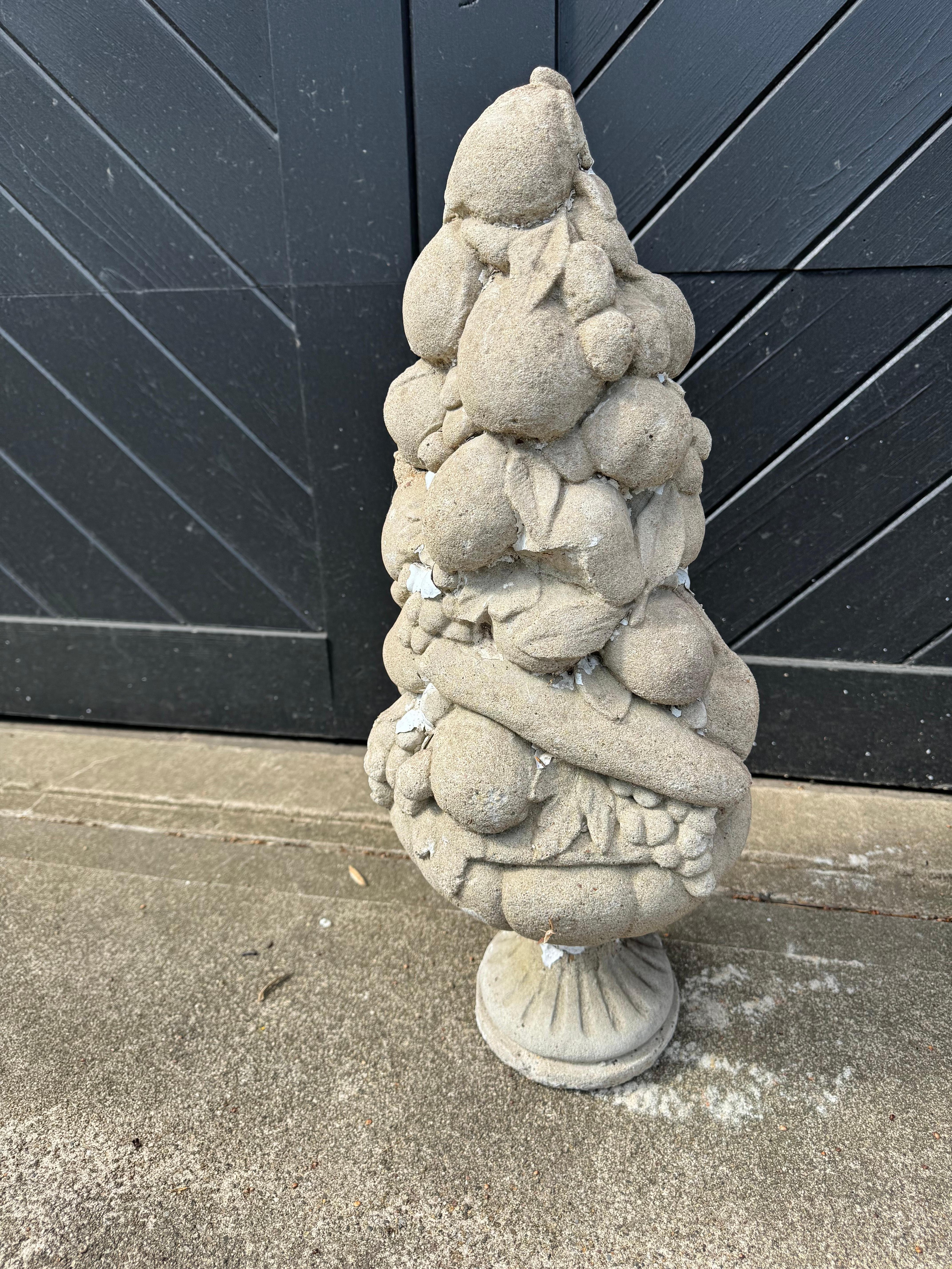 Pair of Striking Vintage Cement Obelisk Shaped Fruit Basket Garden Sculptures In Good Condition For Sale In Hopewell, NJ