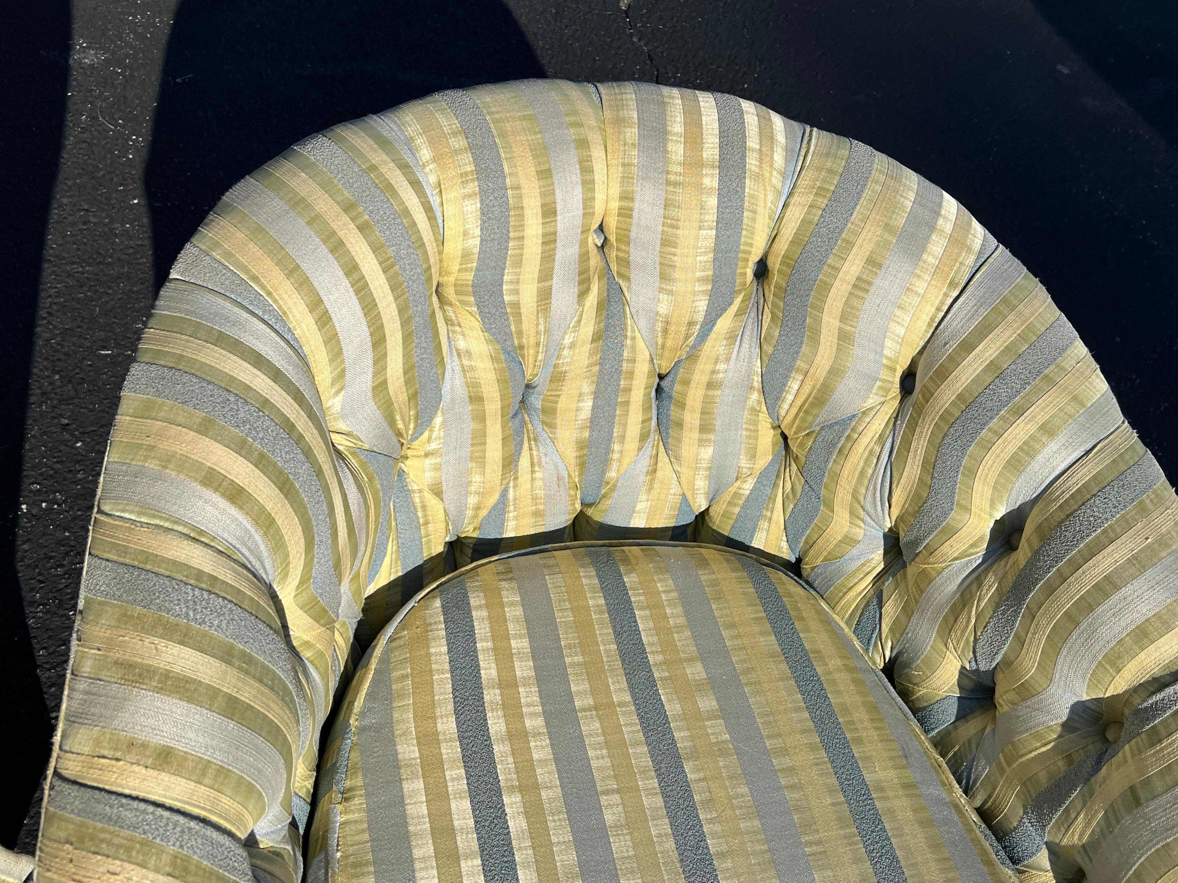 Pair of Striped Cube Club Chairs 5