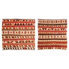 Paar gestreifte orientalische Vintage-Kelims