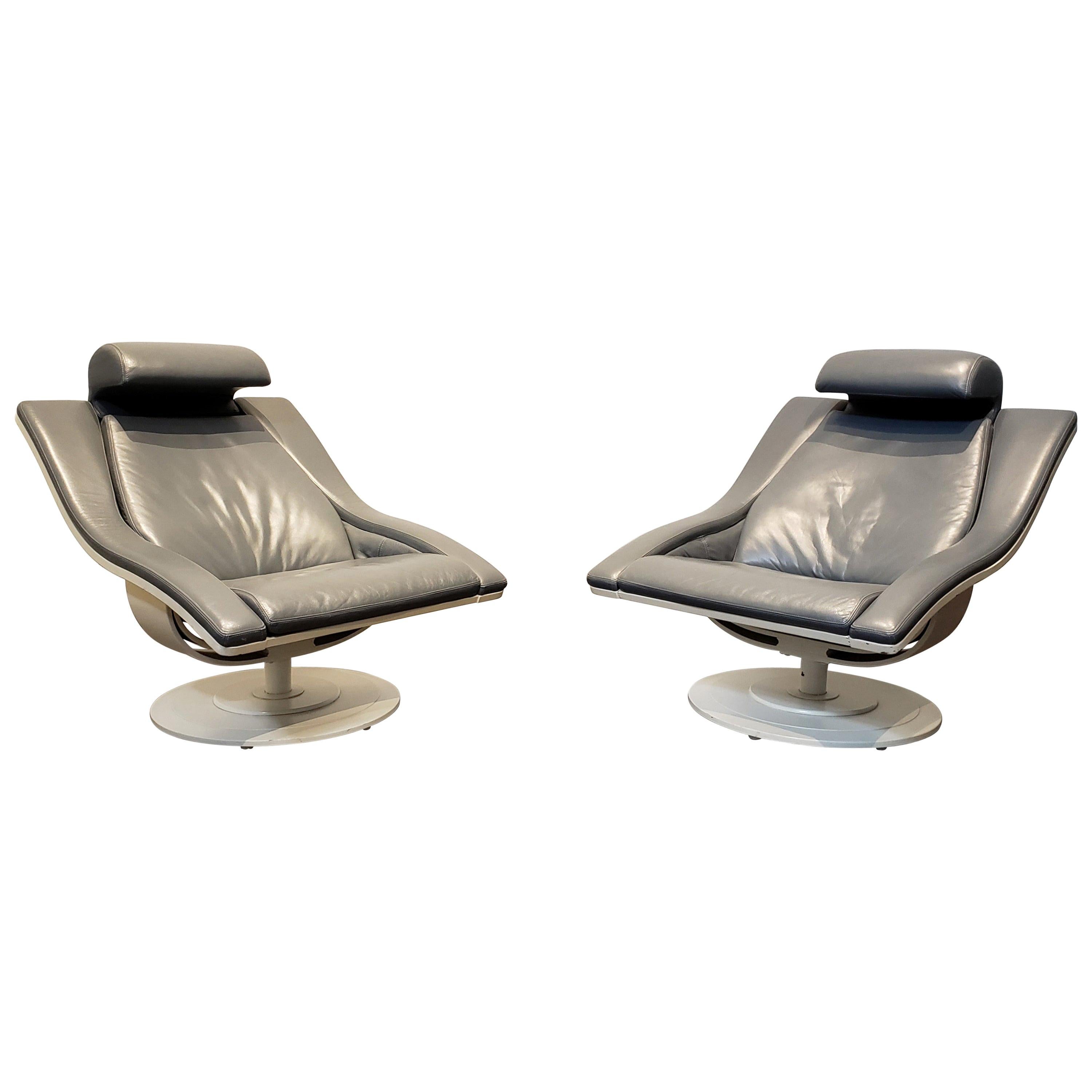 Pair of Structural Mid-Century Modern Leather Swivel Lounge Chairs For Sale