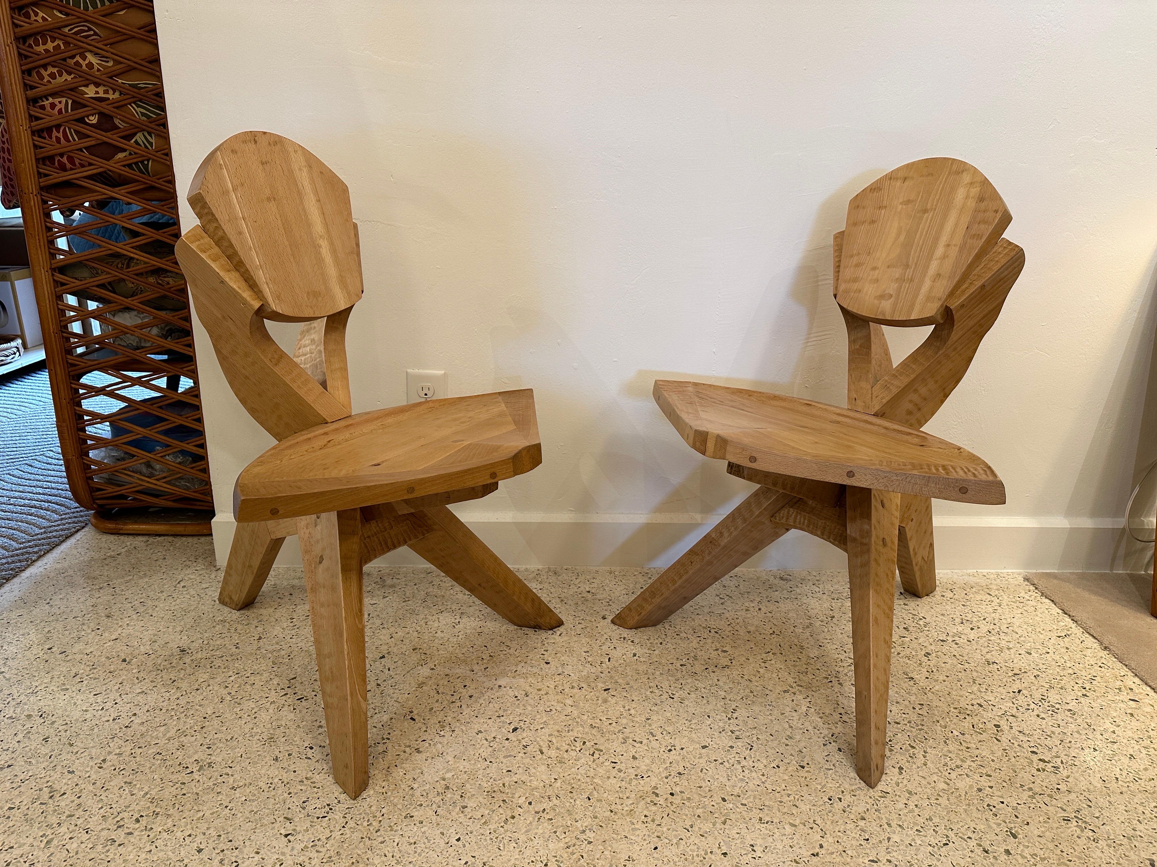Pair of Studio Art Chairs in Carved Wood For Sale 3
