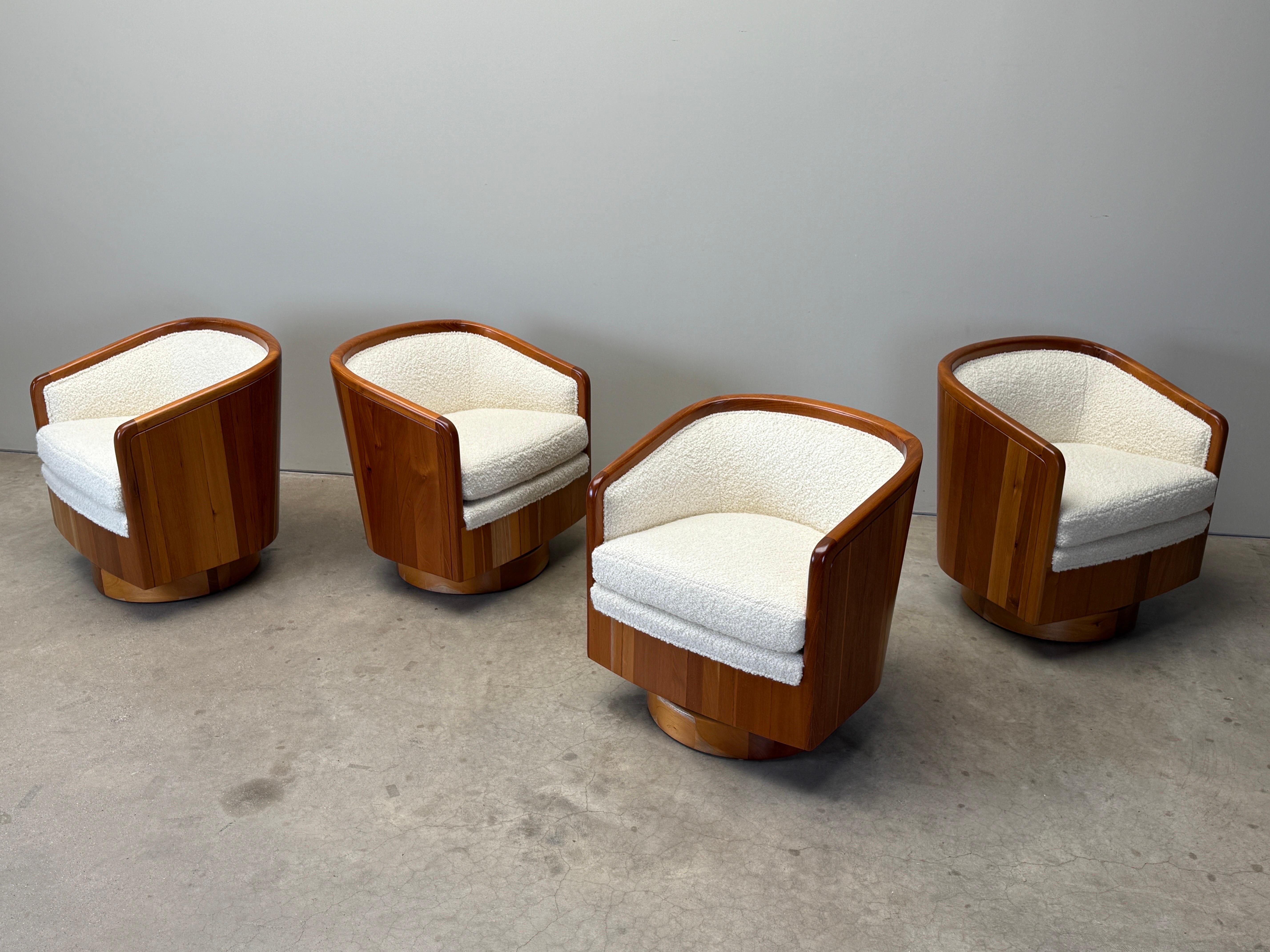 Paire de chaises pivotantes Studio Craft en vente 13