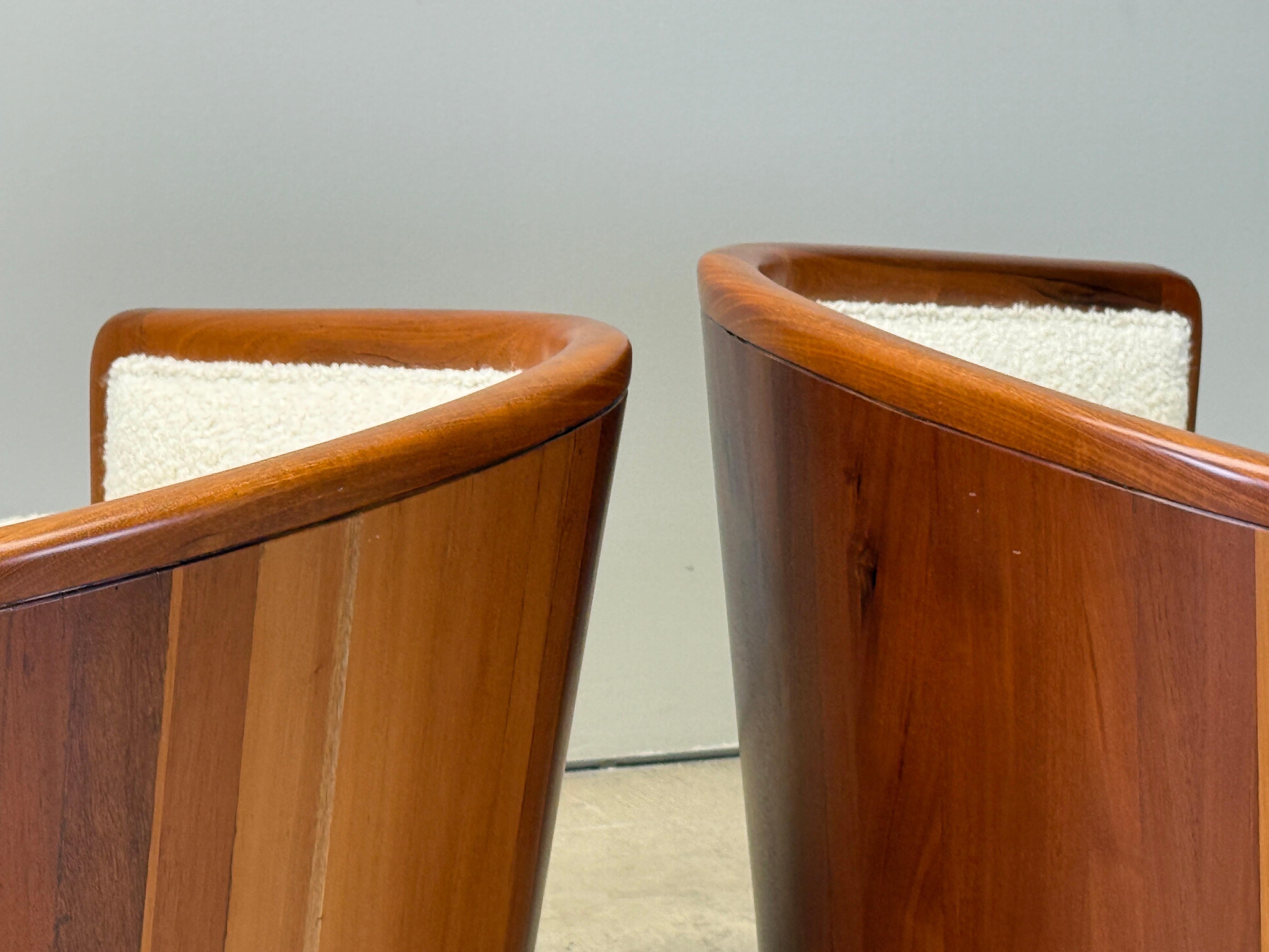 Fin du 20e siècle Paire de chaises pivotantes Studio Craft en vente