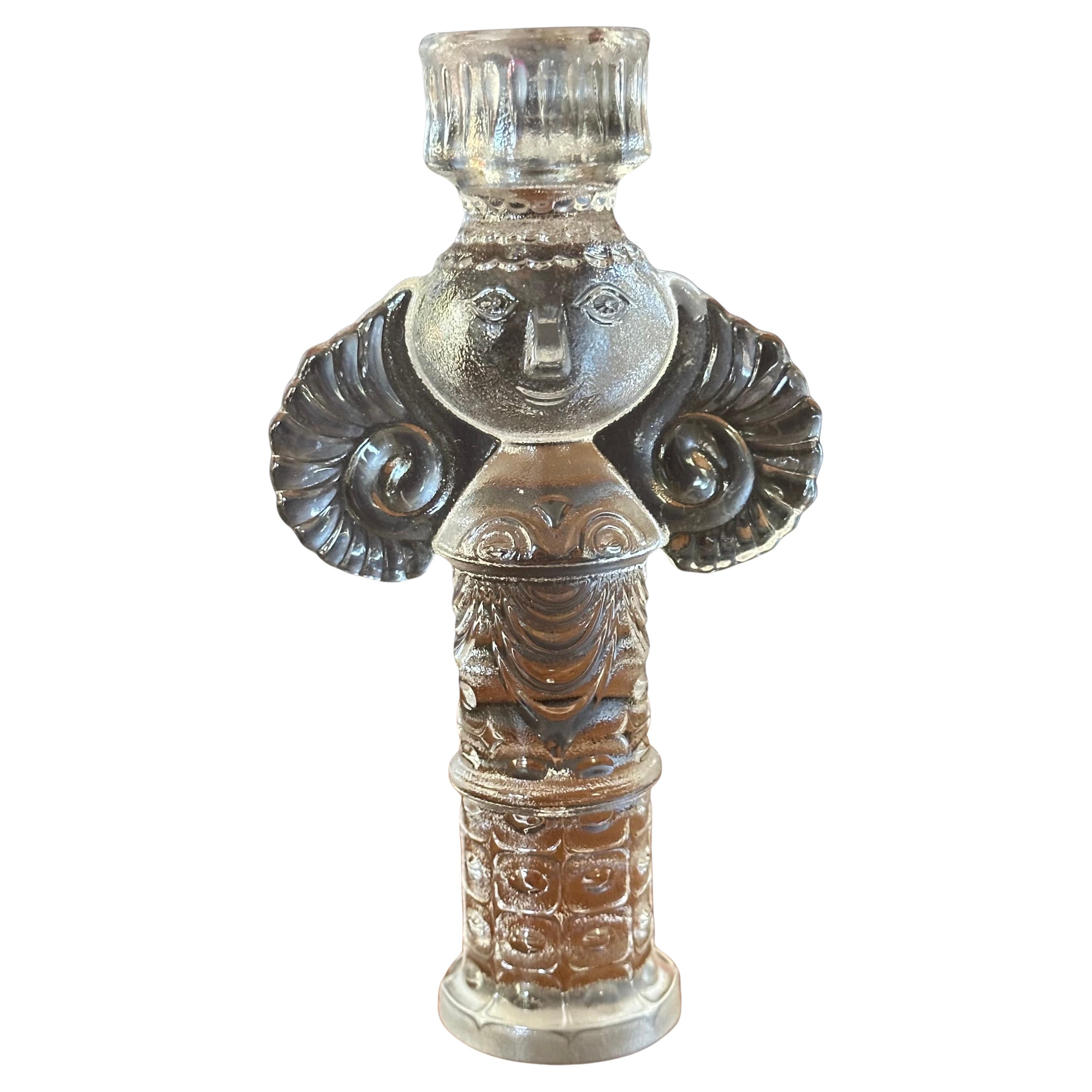 Coppia di candelieri astratti a forma di angelo della metà del secolo scorso, realizzati dall'artista-designer danese Bjorn Wiinblad per la tedesca Rosenthal, nell'ambito dell'ampia serie Design Line, circa anni '70.  #4062

I candelieri sono in