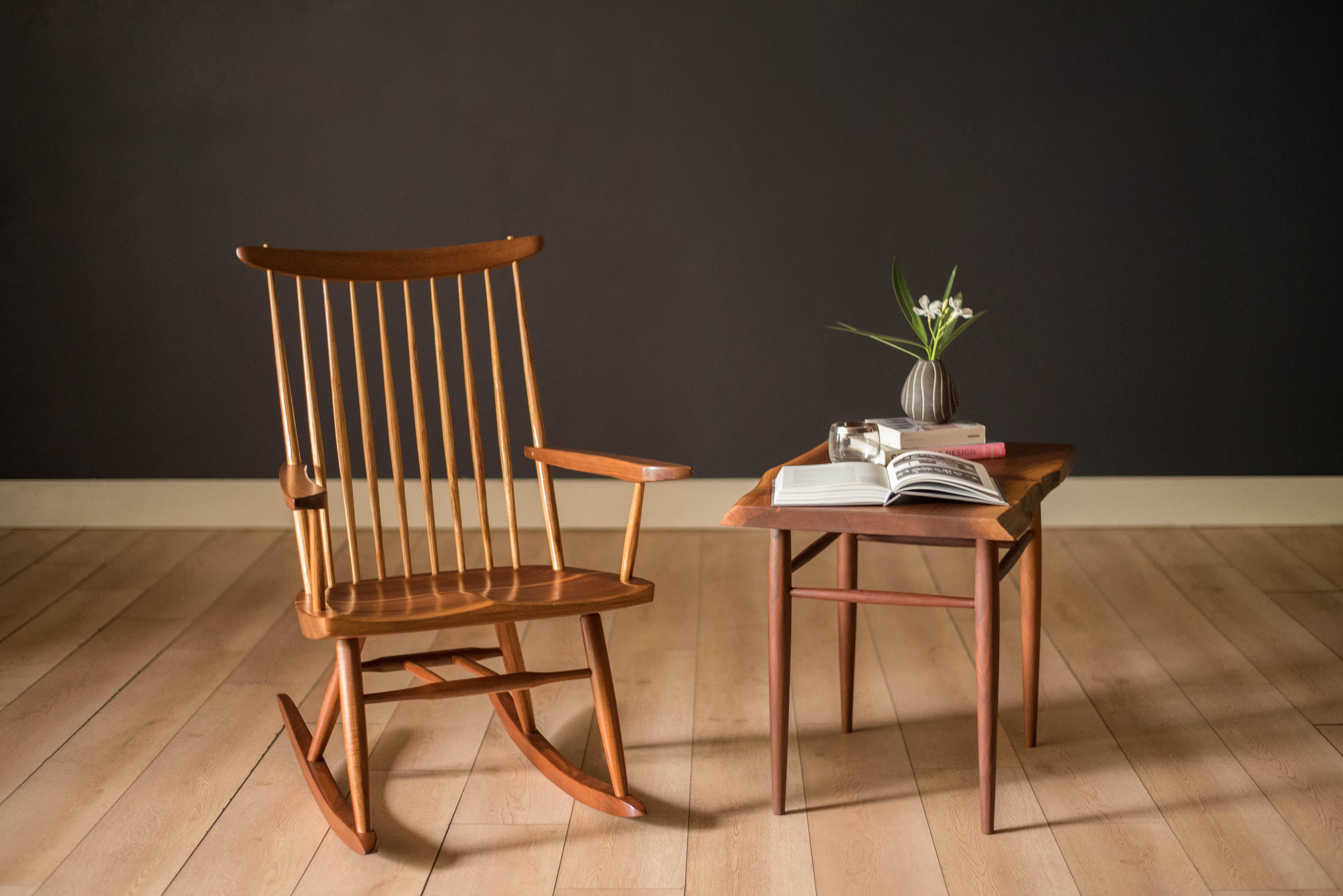 Pair of Studio Live Edge Solid Walnut End Tables by George Nakashima In Good Condition For Sale In San Jose, CA