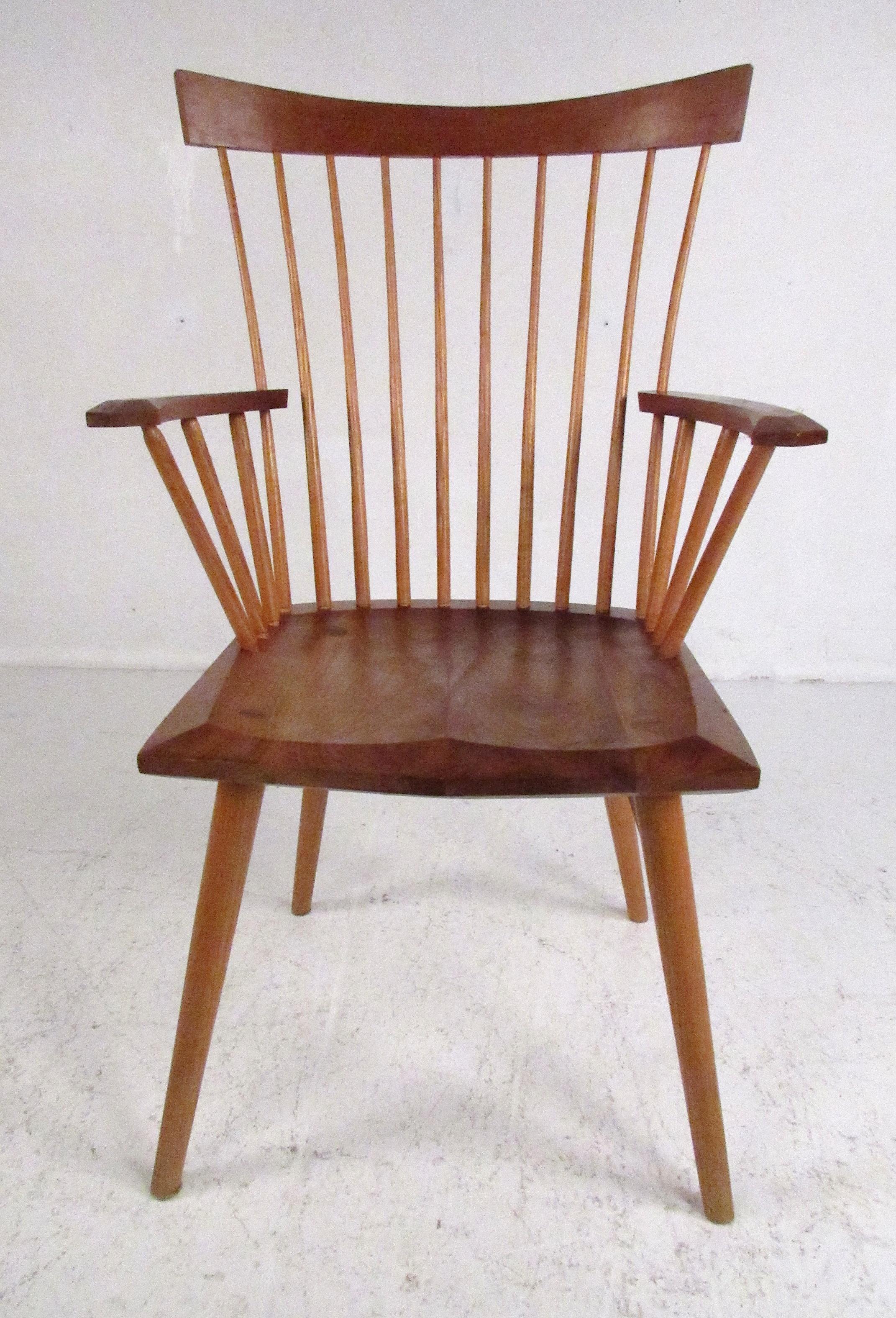 Pair of Studio Made Windsor High Back Chairs In Good Condition For Sale In Brooklyn, NY