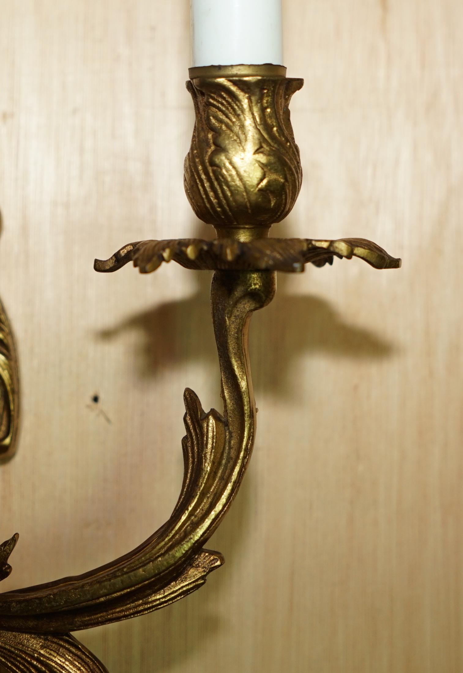PAIR OF STUNNING ANTIQUE FRENCH 1920's GILT BRONZED CANDLE SCONCE WALL LIGHTS For Sale 10