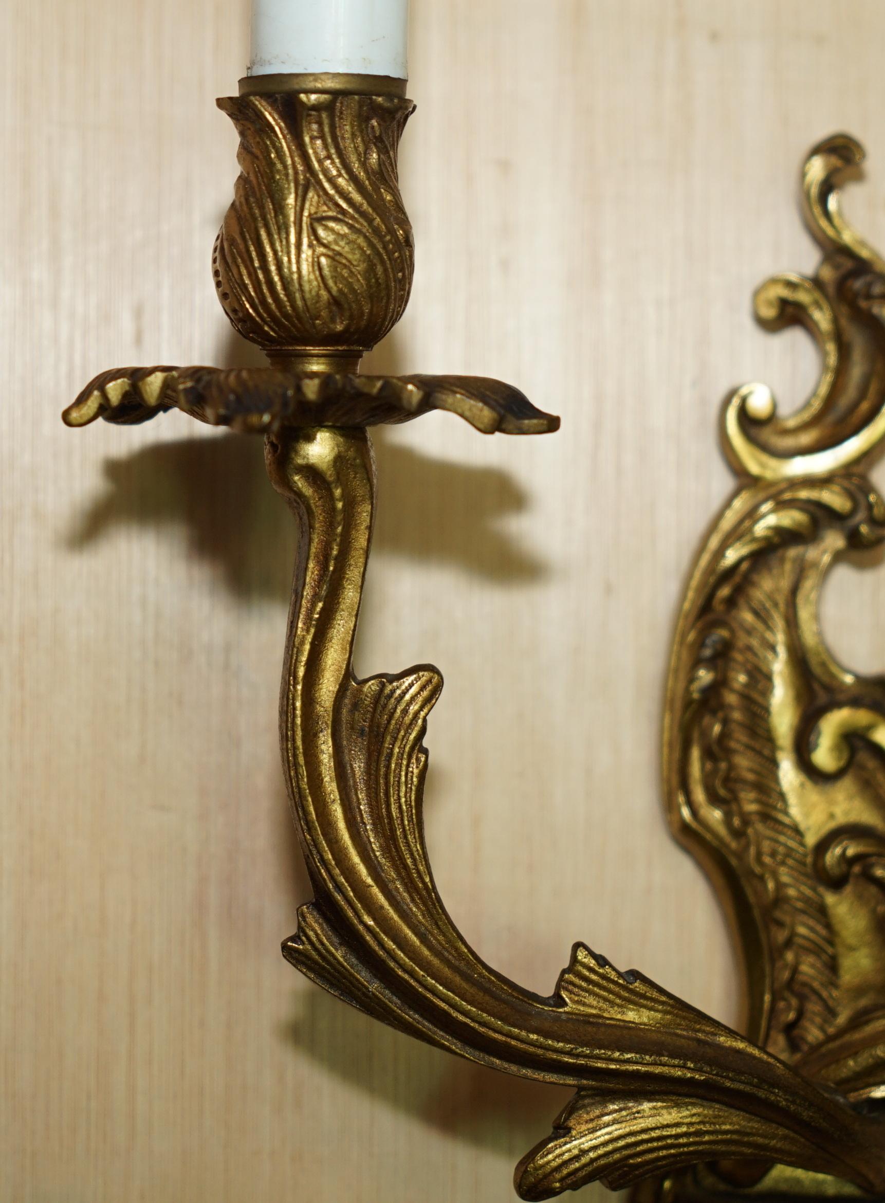 French PAIR OF STUNNING ANTIQUE FRENCH 1920's GILT BRONZED CANDLE SCONCE WALL LIGHTS For Sale