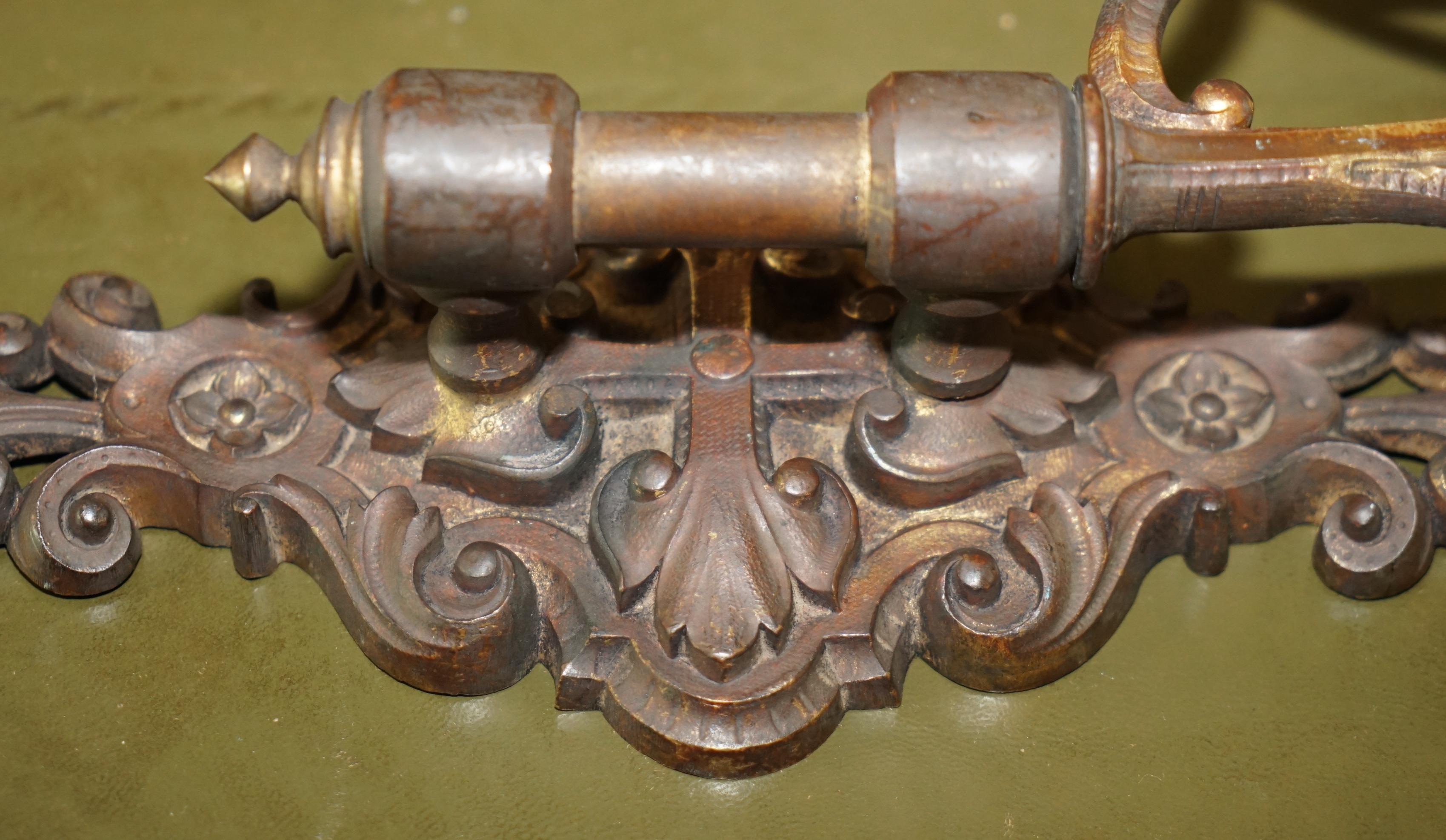 PAIR OF STUNNING ANTIQUE GILT BRONZE VERY LARGE CANDLE SCONCE WALL LIGHT HOLDERs For Sale 1