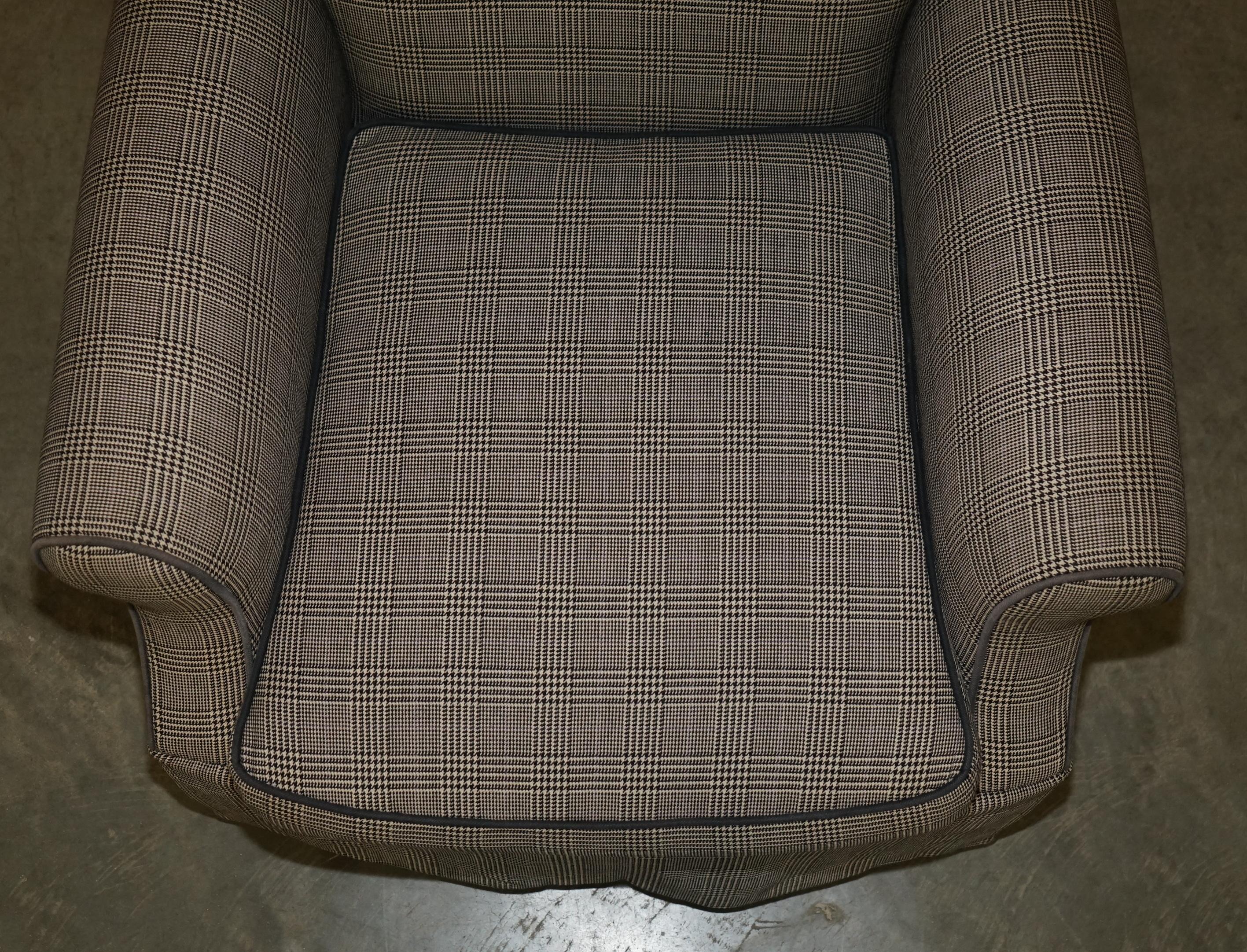PAIRO DI STUPENDE POLTRONE EXTRA LARGE DI RALPH LAUREN IN TESSUTO TARTAN SCOZZESE In condizioni buone in vendita a West Sussex, Pulborough