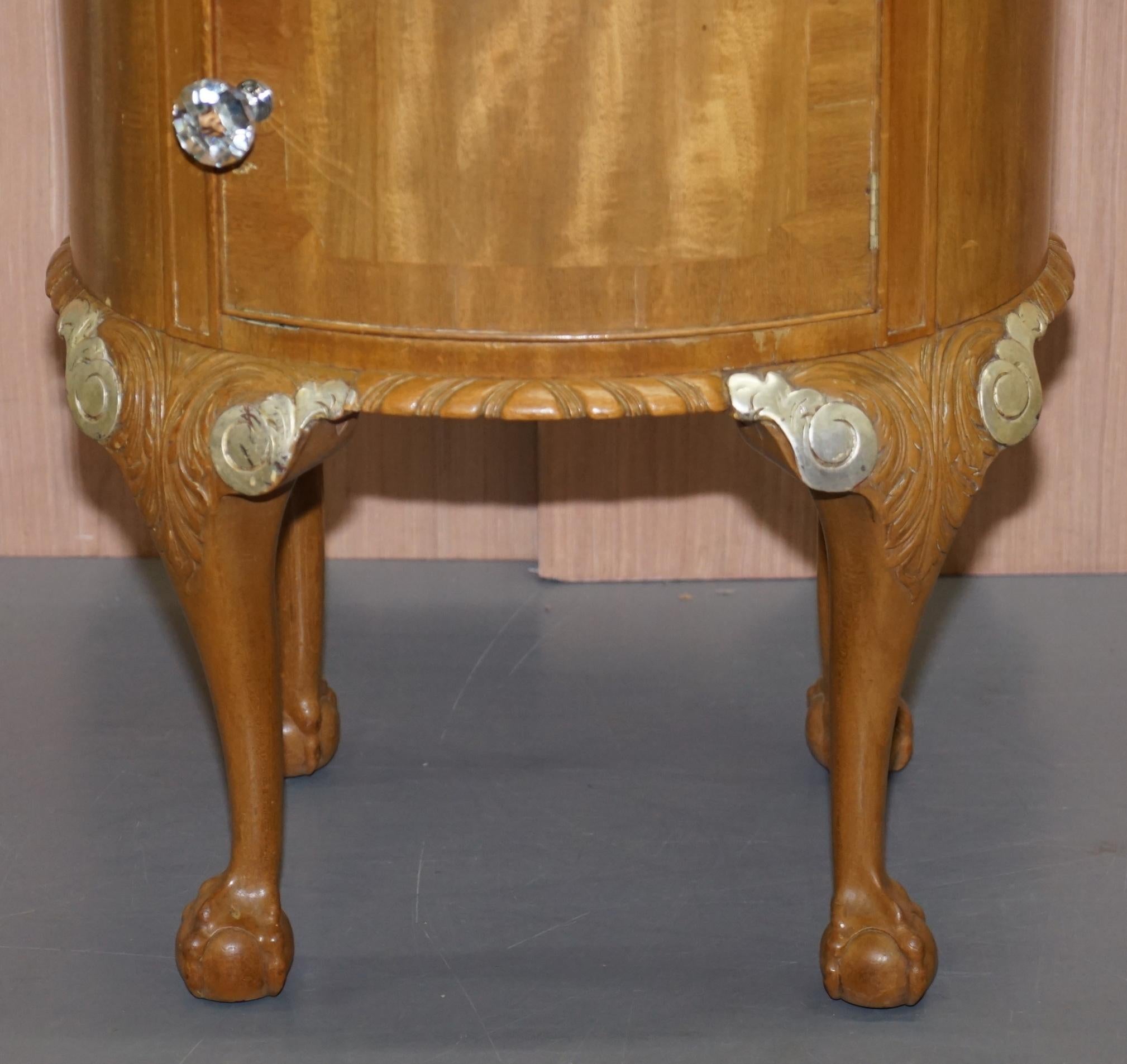 Pair of Stunning Gillows Bedside Tables Ornate Claw and Ball Feet Part of Suite 5