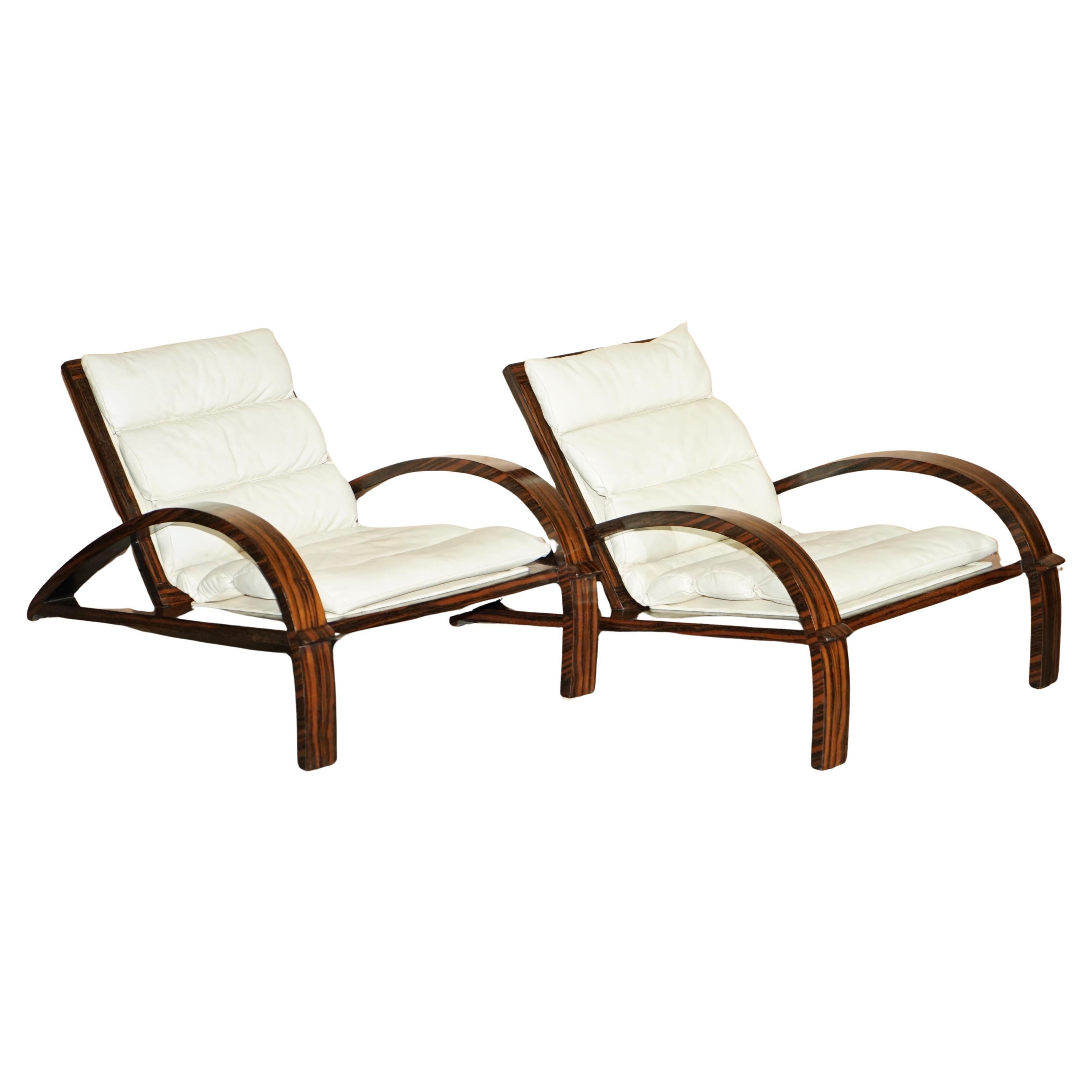 PAIR OF STUNNiNG GUGLIELMO ULRICH MACASSAR EBONY CREAM LEATHER LOUNGE ARMCHAIRS im Angebot
