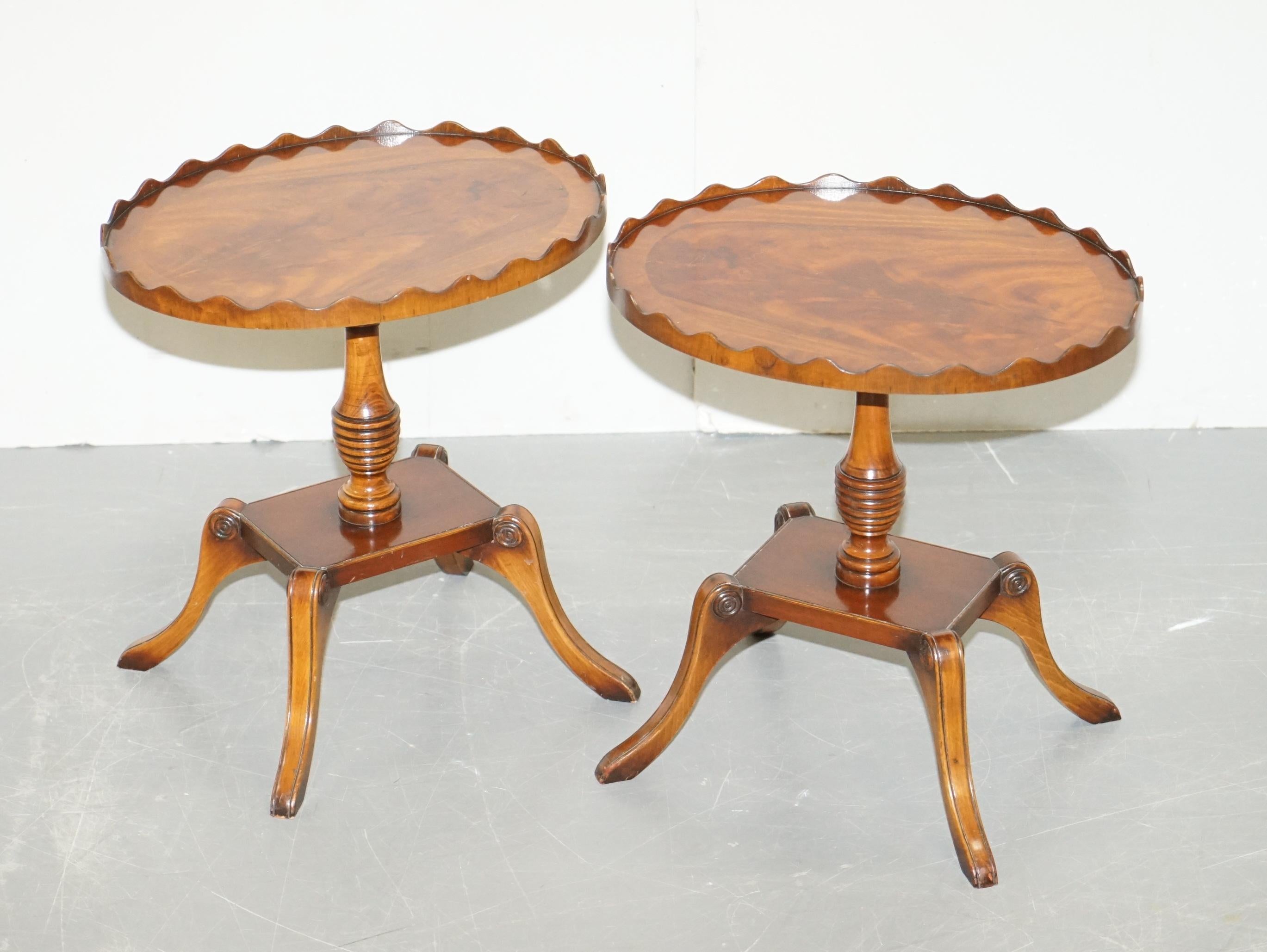 We are delighted to this stunning pair of vintage mahogany oval side tables with glorious flamed mahogany tops surmounted by carved gallery rails

An exquisite looking and very well made pair. These are some of the most ornate and decorative side