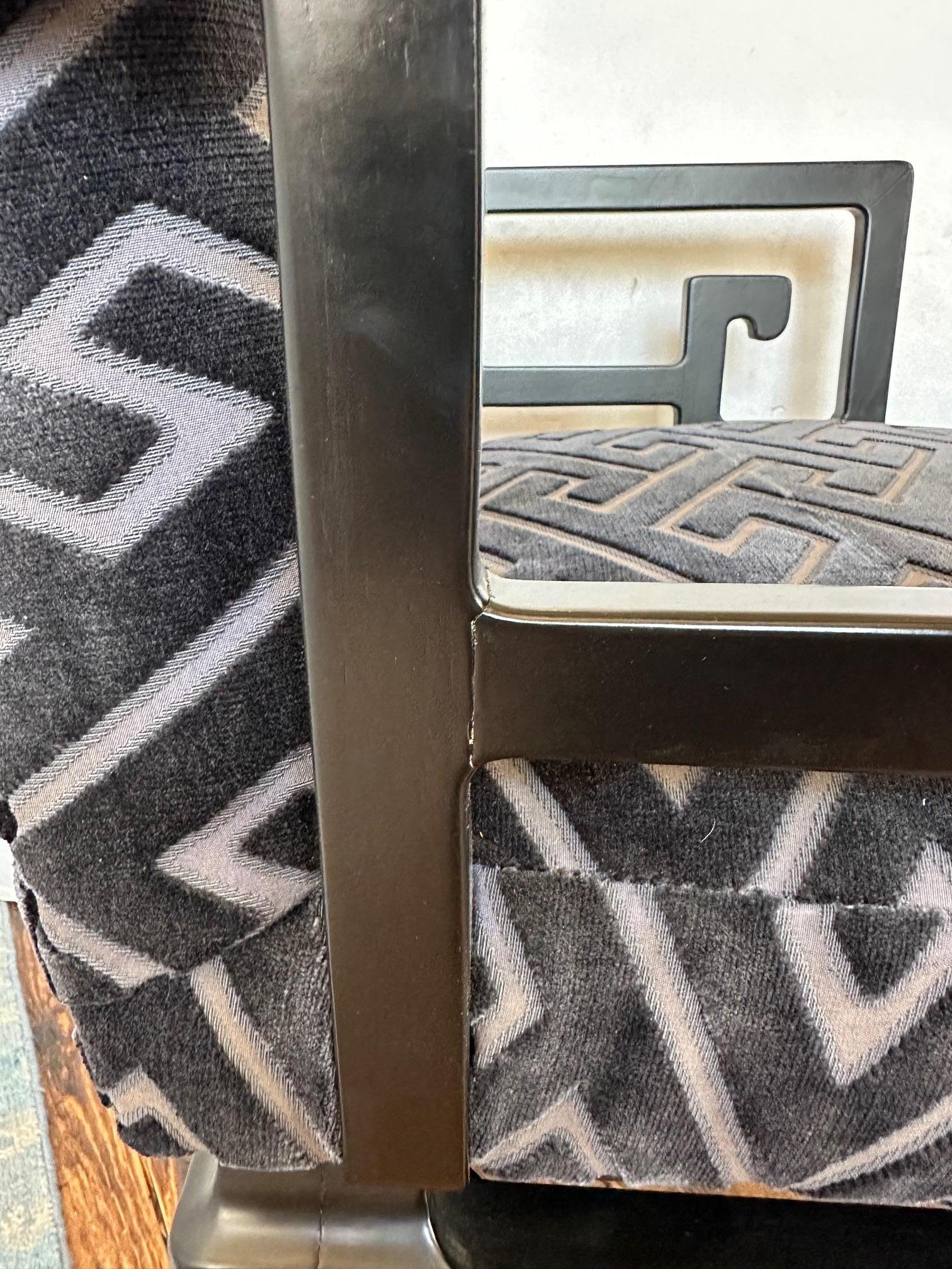 Atemberaubende Mid-Century-Modern-Sessel von Michael Taylor für Baker Chevron, Paar im Zustand „Gut“ im Angebot in Hopewell, NJ