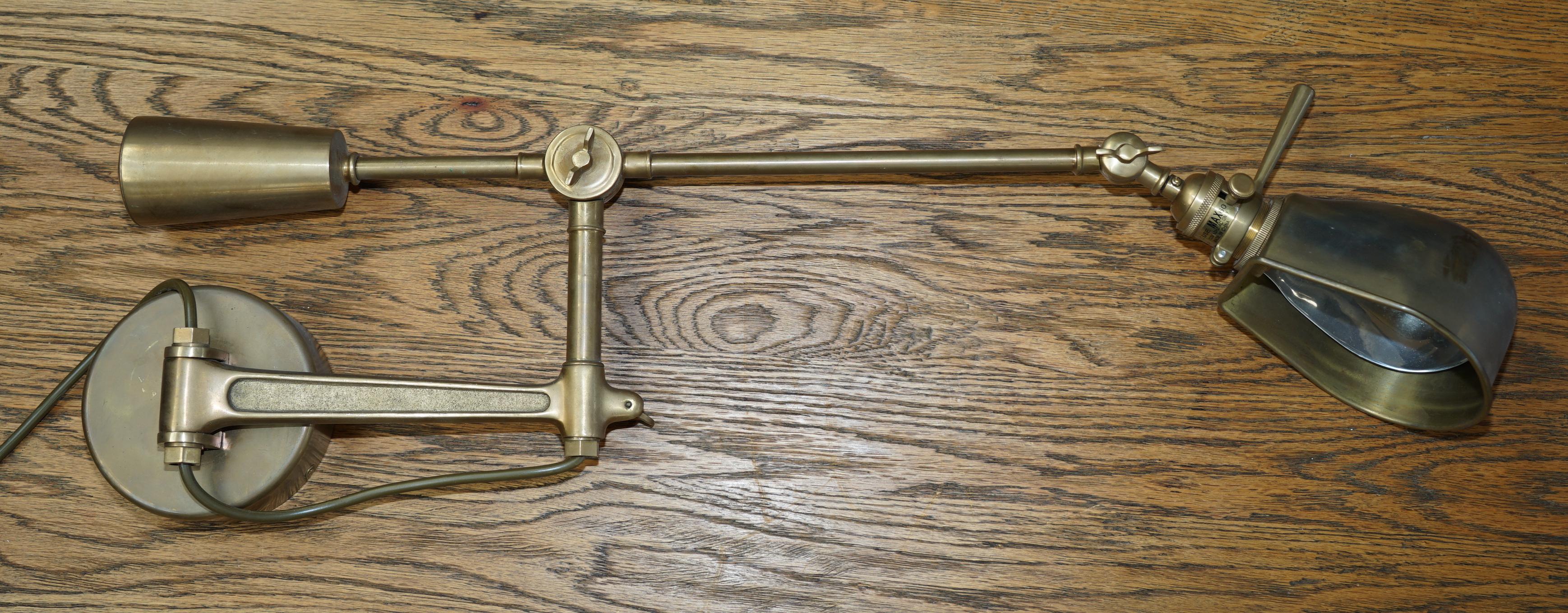 Pair of Stunning Ralph Lauren Boom Arm Brass Wall Adjustable Lamps In Good Condition In West Sussex, Pulborough