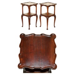 STUNNING THOMAS CHIPPENDALE Style TWO TIERED HARDWOOD SIDE END TABLEs
