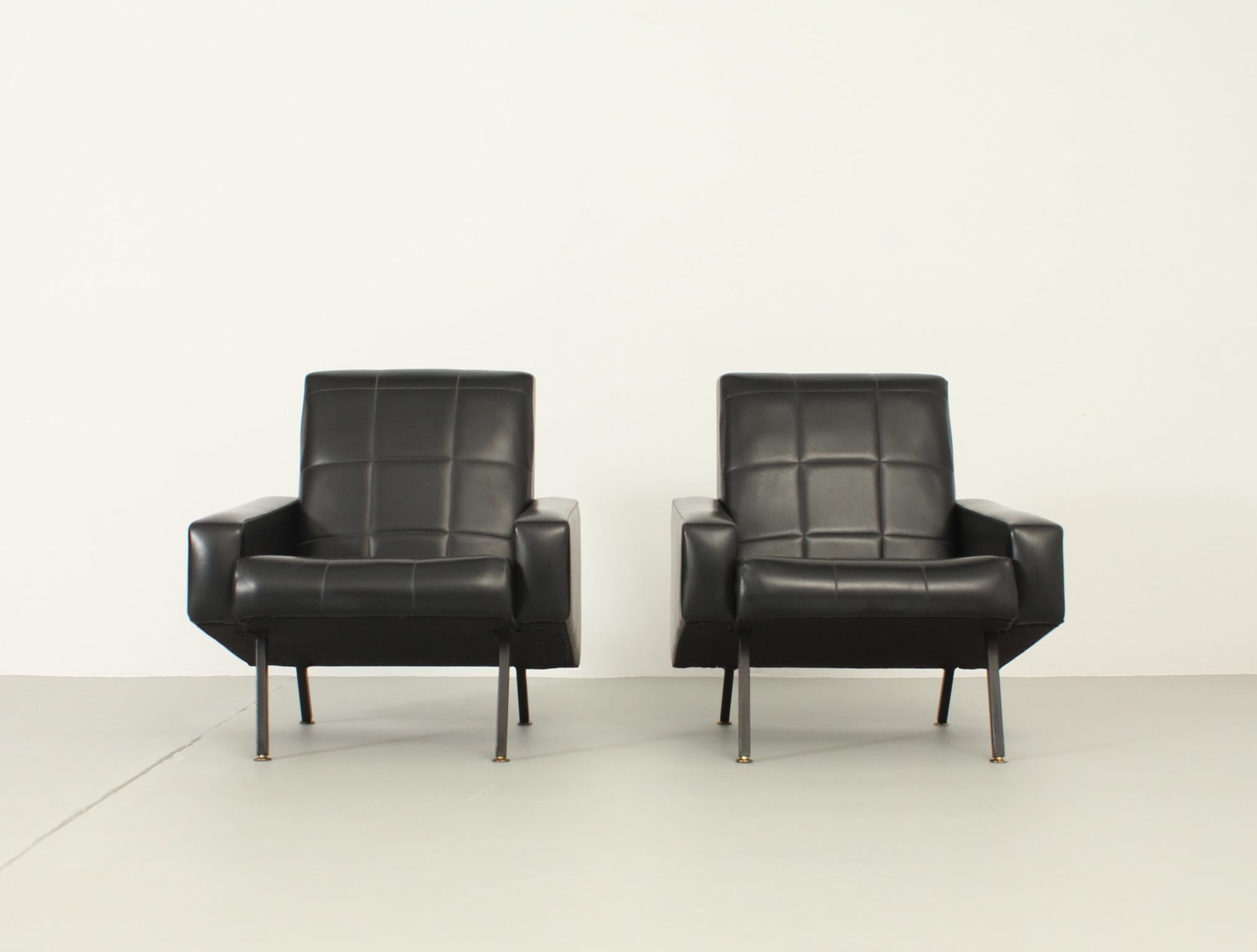 Belgian Pair of Stylish Armchairs by Meurop, Belgium, 1950's