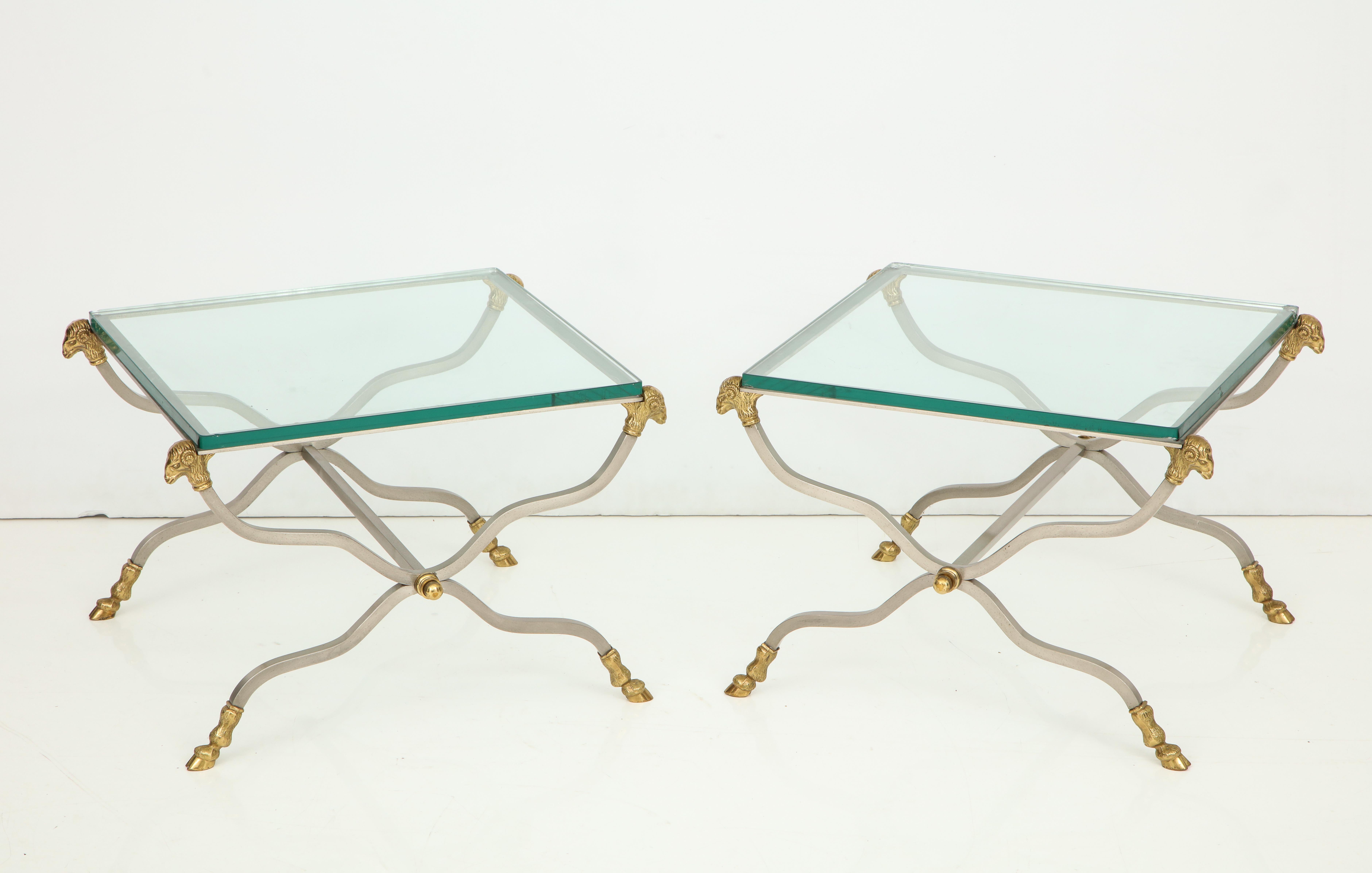 Pair of Stylish Brass End Tables For Sale 3