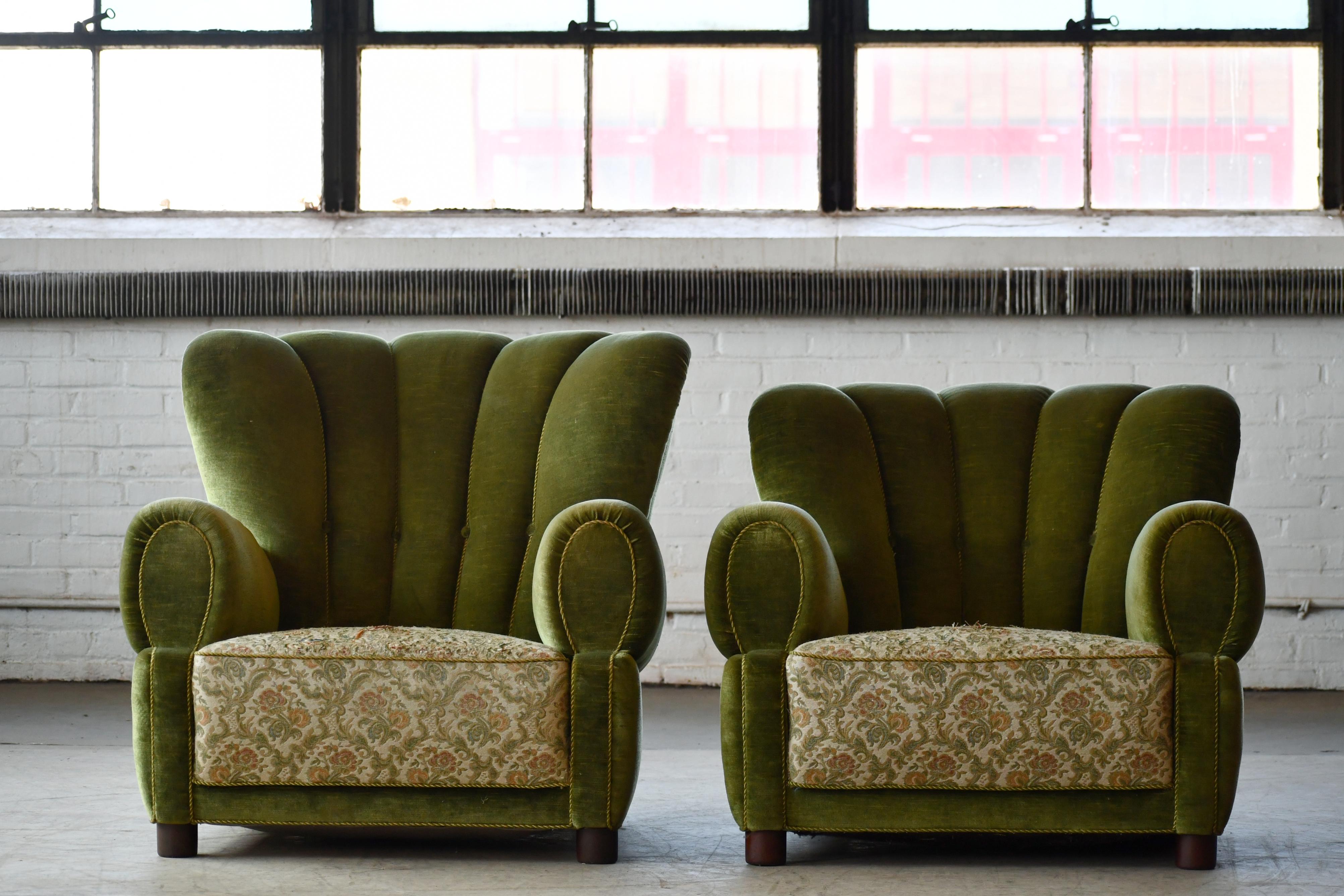 Mid-Century Modern Pair of Sublime Danish 1940's Large Scale Club Chair Sin Style of Fritz Hansen