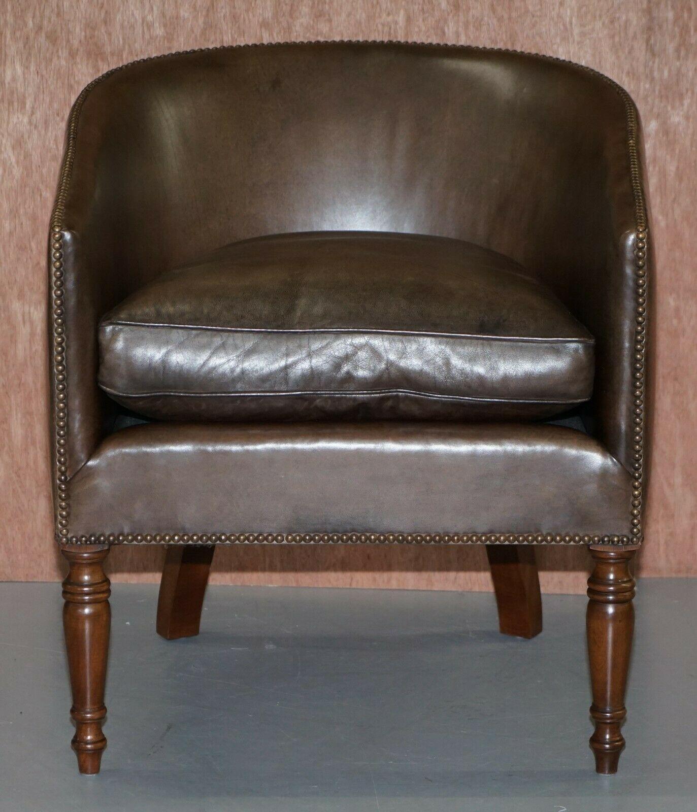 Pair of Sublime Hand Dyed Barrel Back Tub Armchairs in Brown Leather Comfortable For Sale 4