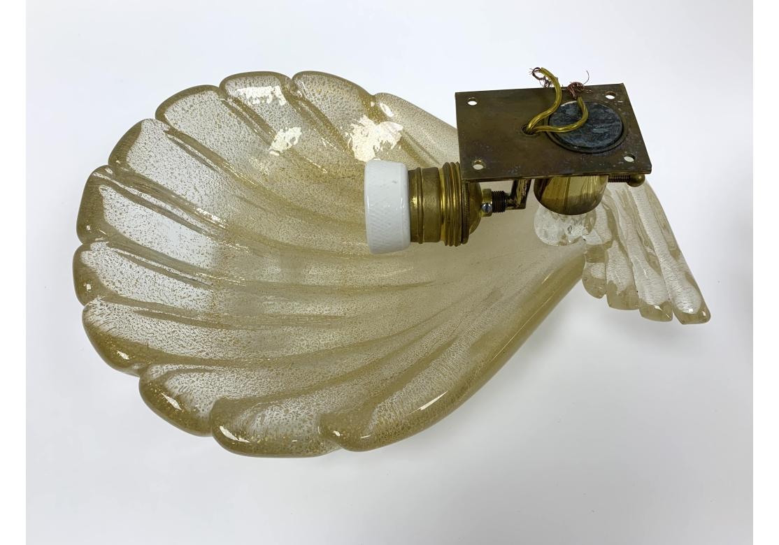 Pareja De Apliques Electrificados En Forma De Concha De Murano Sustanciales en venta 6