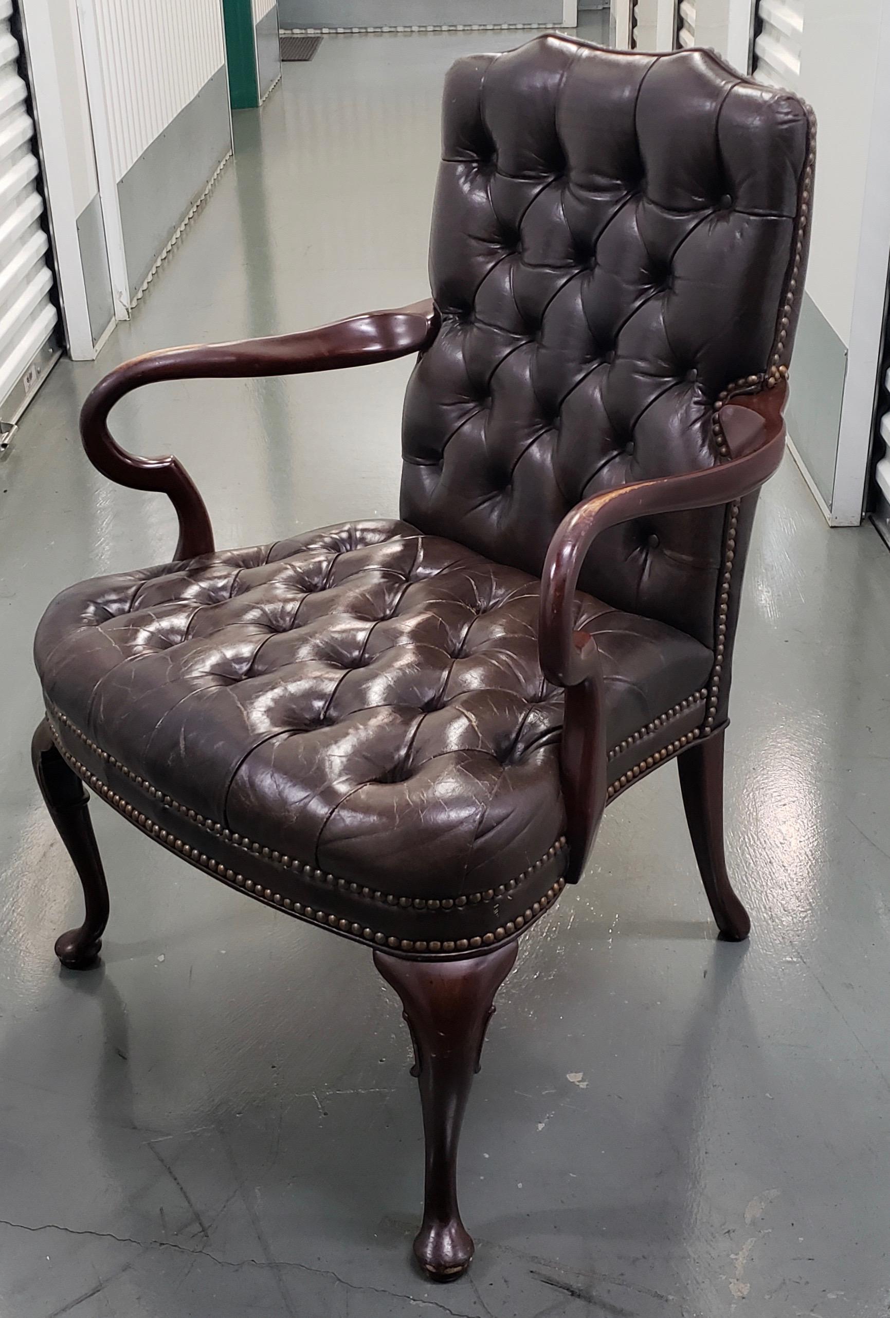 Hand-Crafted Pair of Chocolate Leather Button Down Side Chairs, circa 1970s